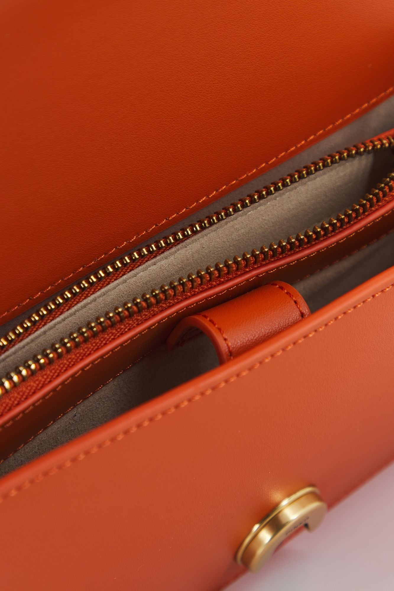 PINKO LOVE MINI ICON SIMPLY en color NARANJA (3)