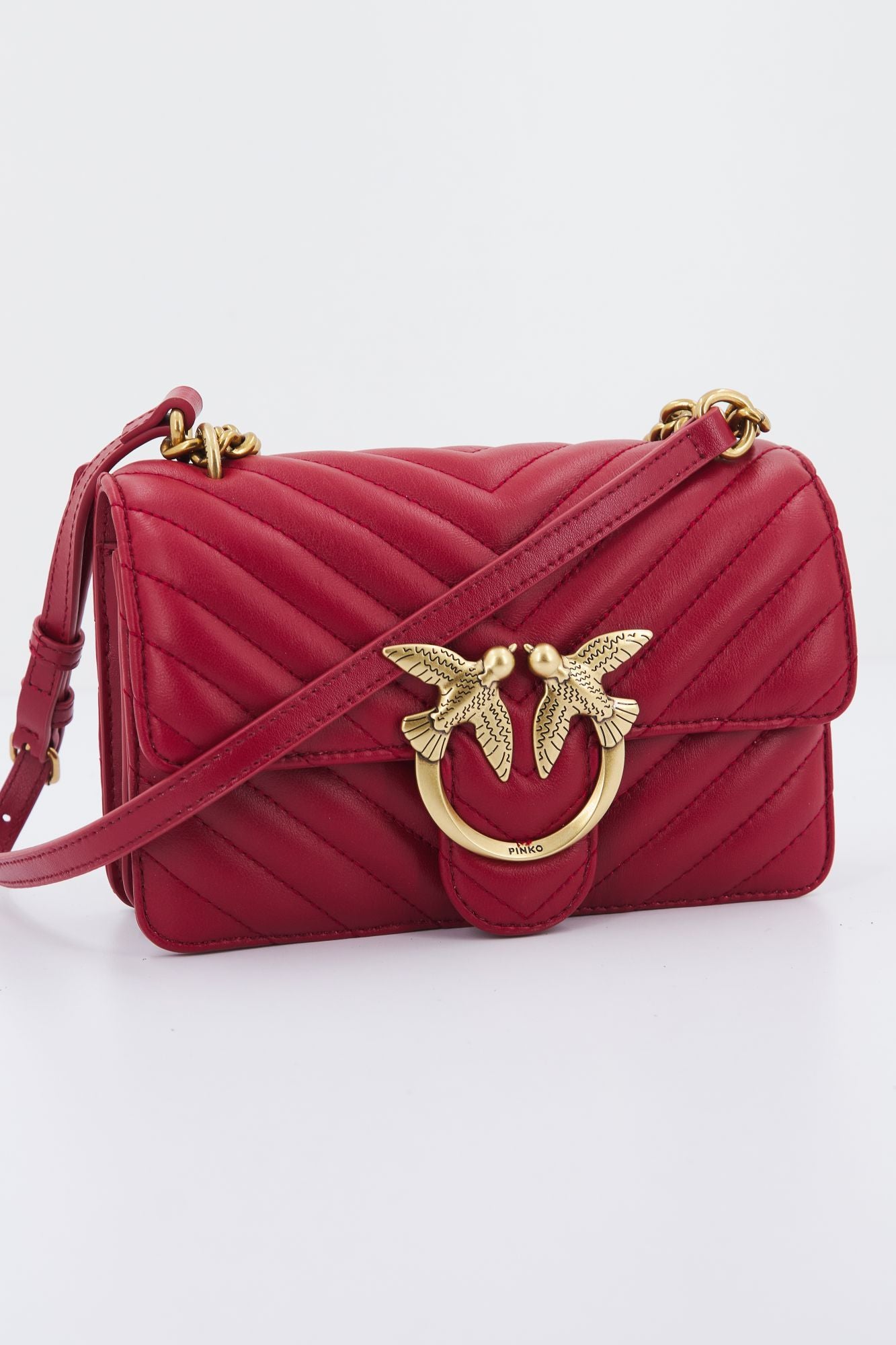 PINKO  LOVE MINI ICON CHEVRON en color ROJO (1)