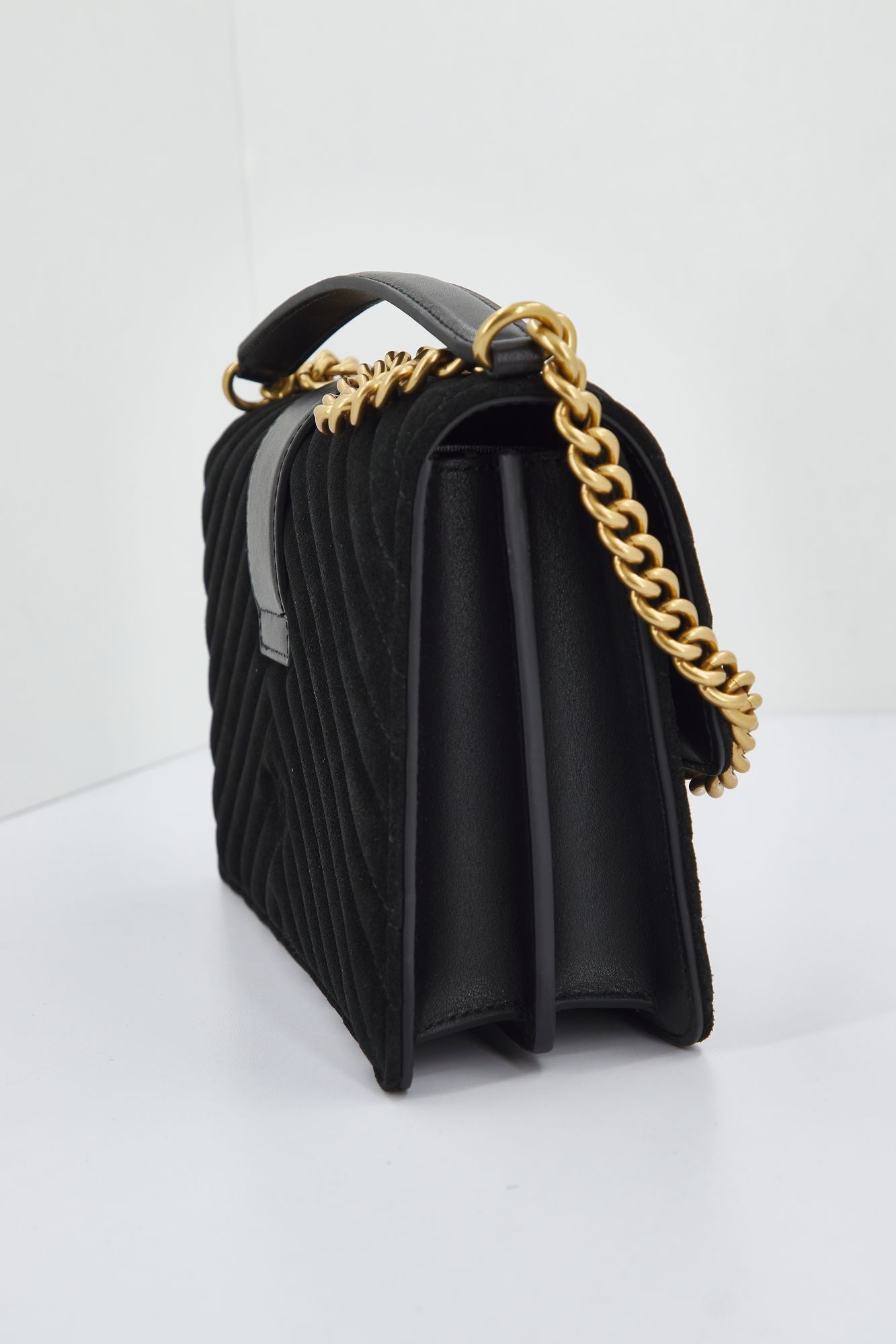 PINKO LOVE ONE CLASSIC en color NEGRO (2)