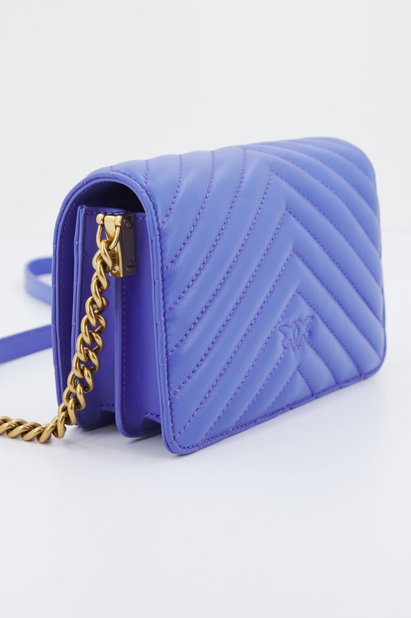 PINKO  LOVE CLICK MINI SHEEP en color VIOLETA (2)