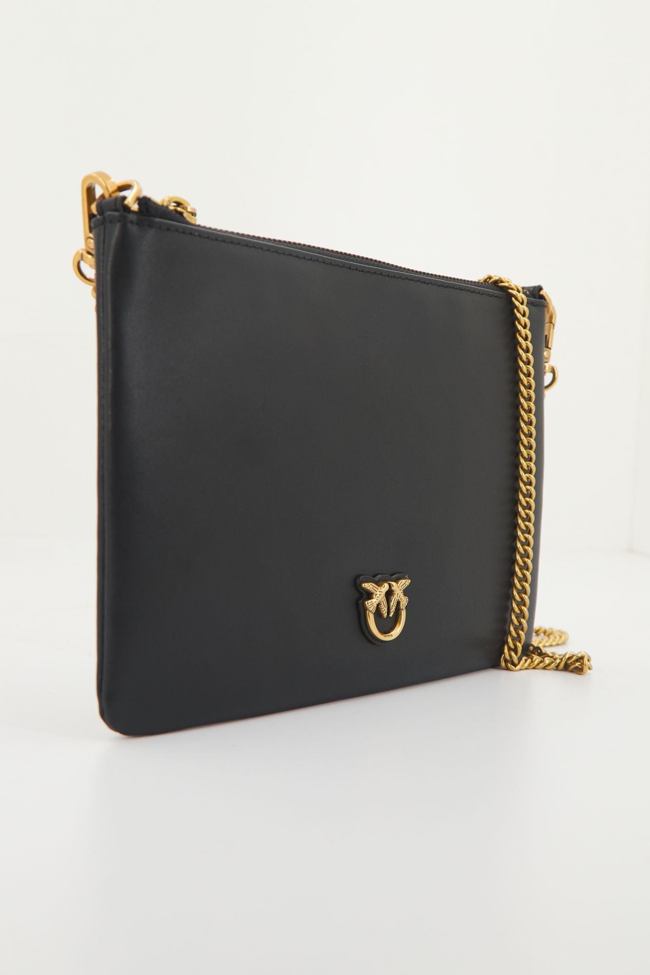PINKO CLASSIC FLAT LOVE BAG SIMPLY en color NEGRO (2)