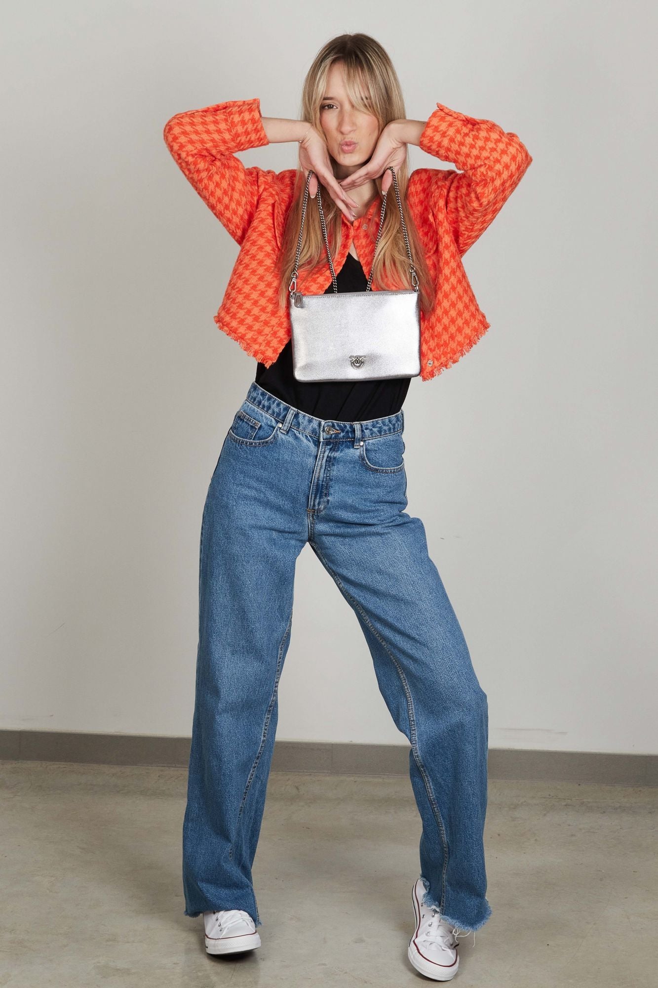 PINKO  FLAT CLASSIC SHEEP NAPP en color GRIS (4)