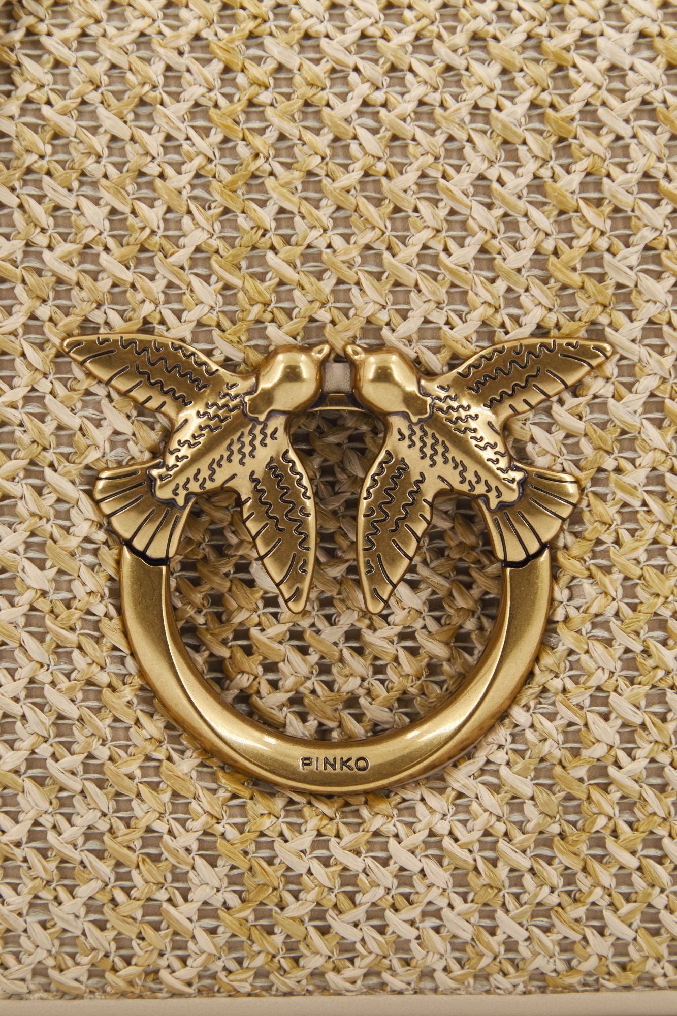 PINKO LOVE CLICK CLASSIC en color BEIS (4)