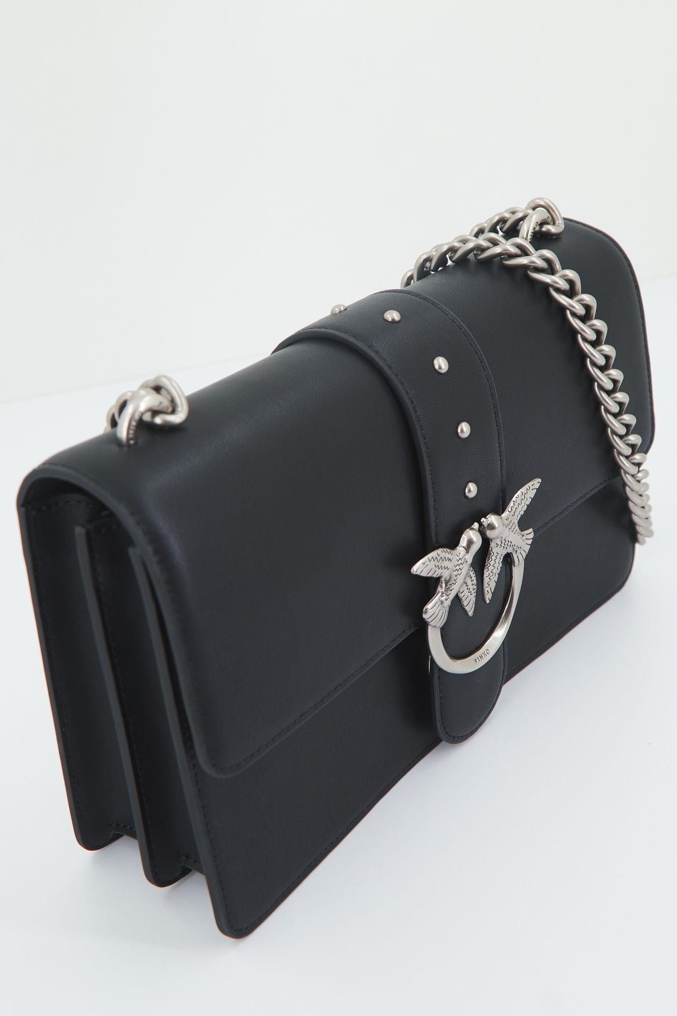 PINKO LOVE ONE CLASSIC C VITE en color NEGRO (3)