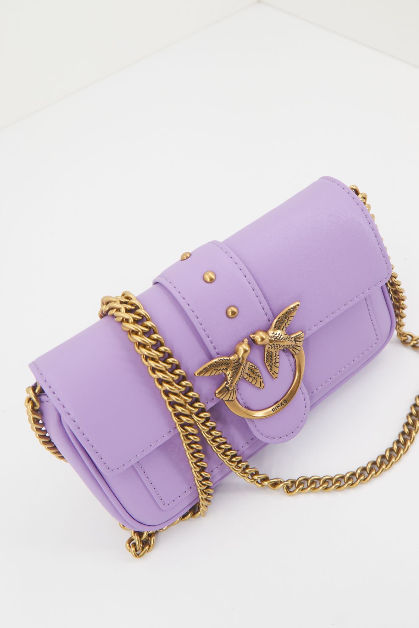 PINKO LOVE ONE POCKET C  en color VIOLETA (3)