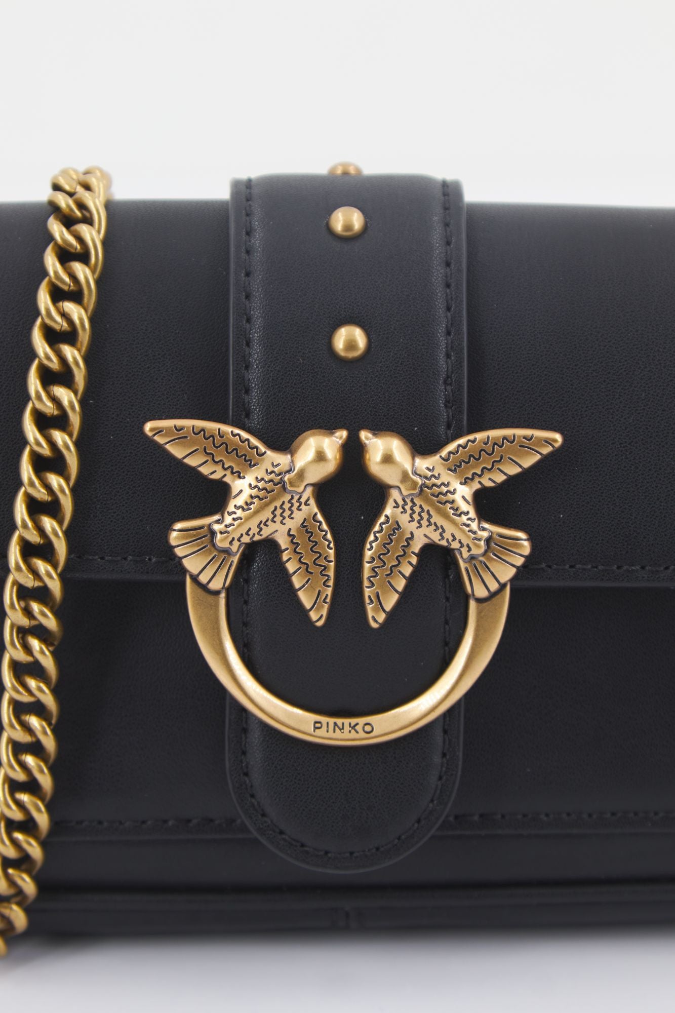 PINKO LOVE ONE POCKET C  en color NEGRO (4)