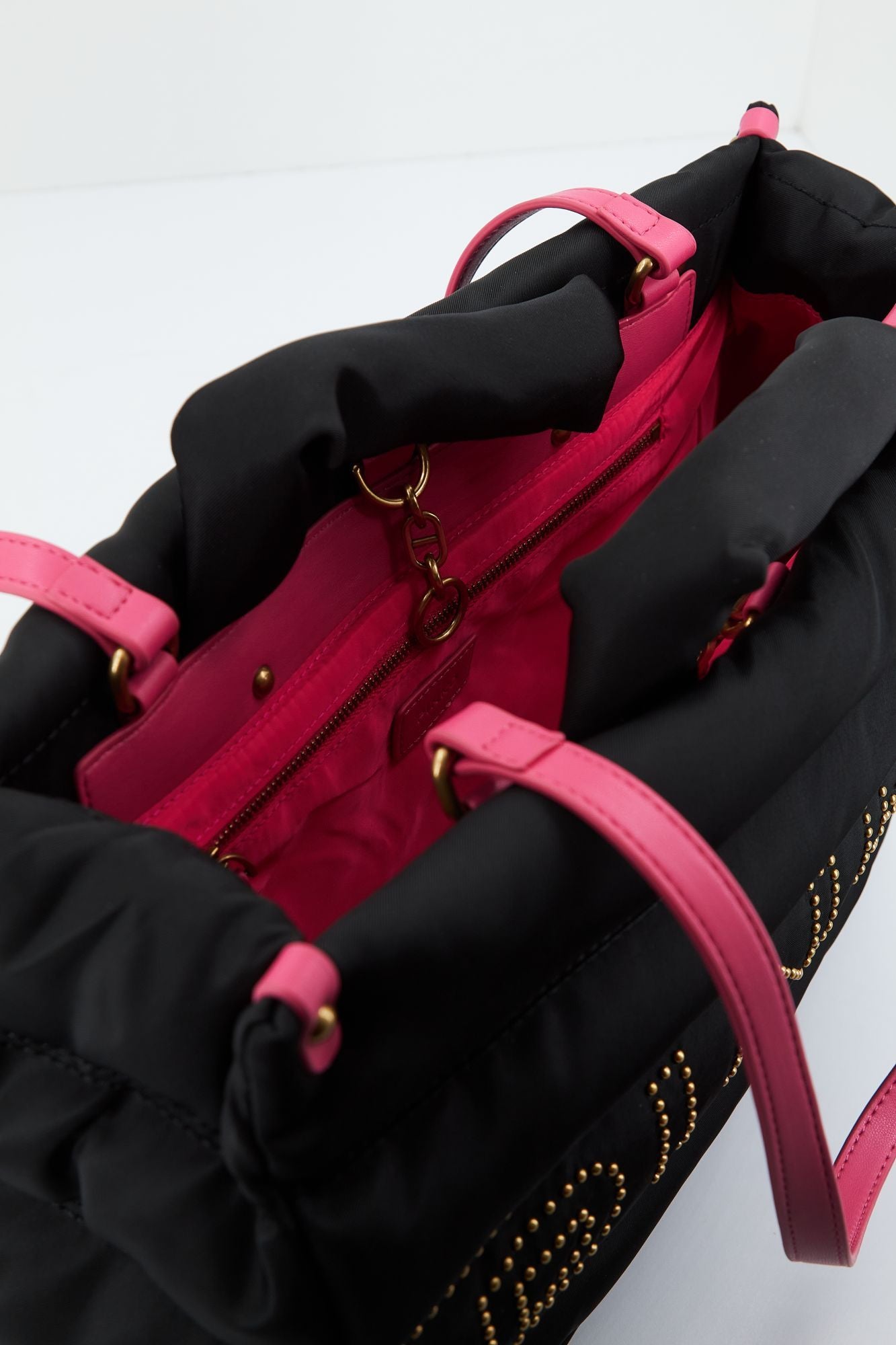 PINKO RICICLATO en color NEGRO (4)