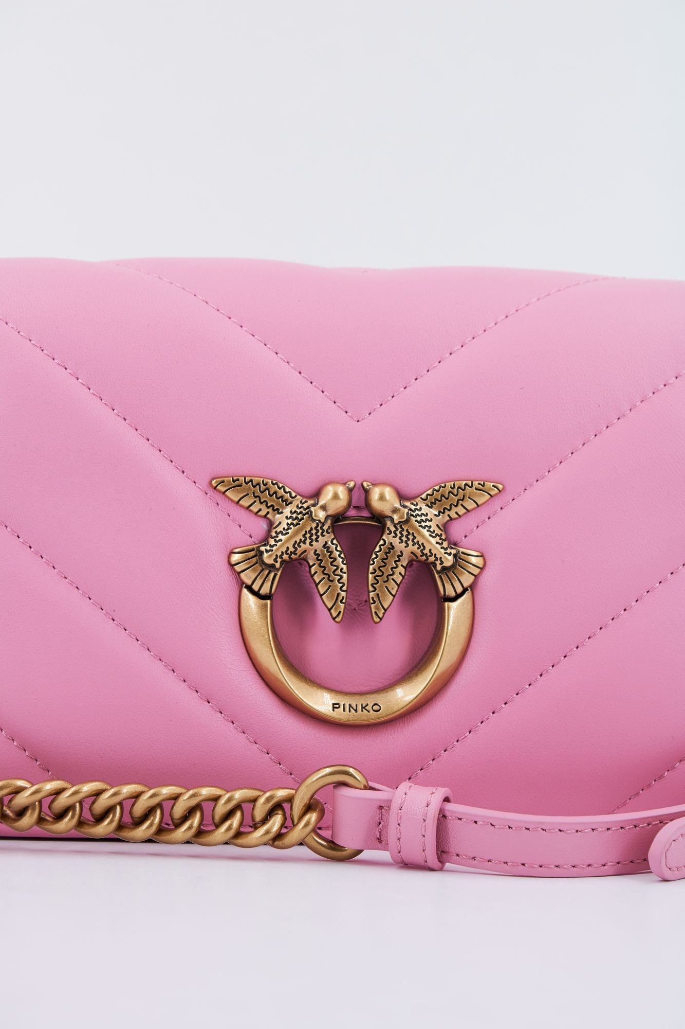 PINKO LOVE ONE MINI DC SHEEP en color ROSA (4)