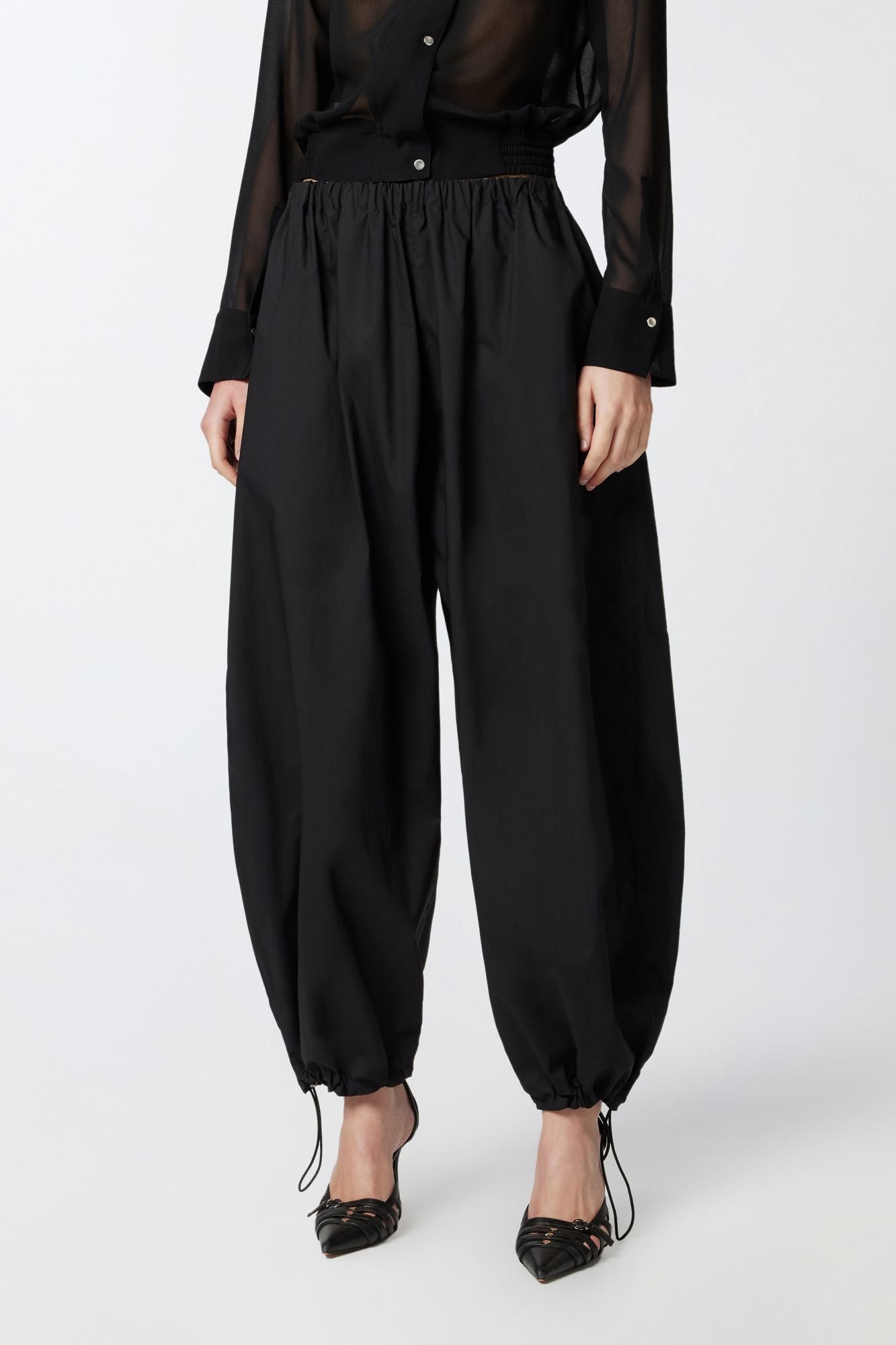 PINKO 161378 en color NEGRO (1)