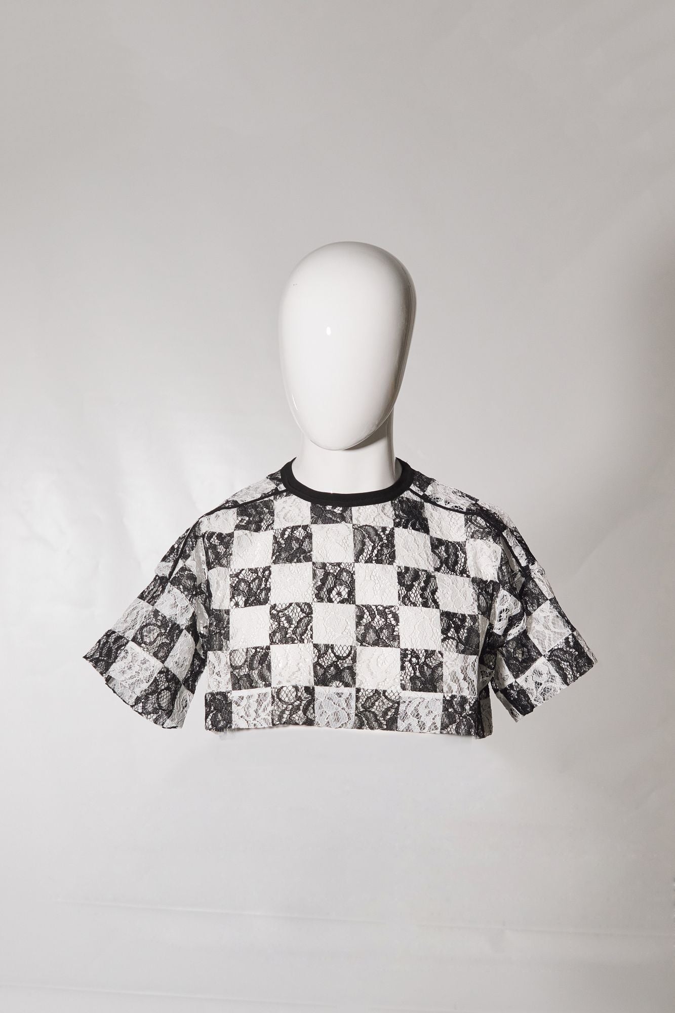 PINKO TIMMY T-SHIRT PIZZO en color NEGRO (1)