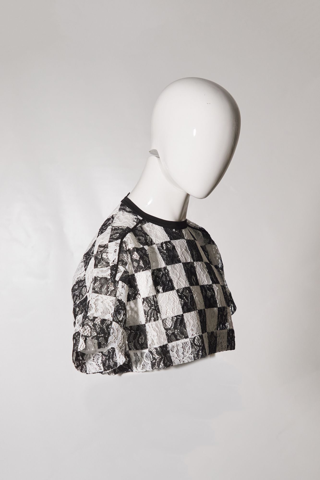 PINKO TIMMY T-SHIRT PIZZO en color NEGRO (2)