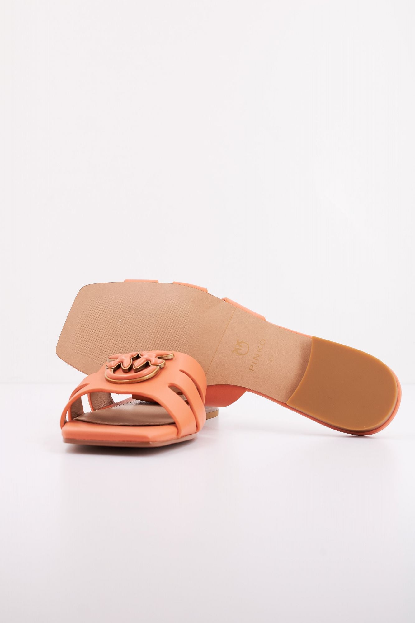 PINKO P003 MARLI 09 SLIPPER en color NARANJA (5)