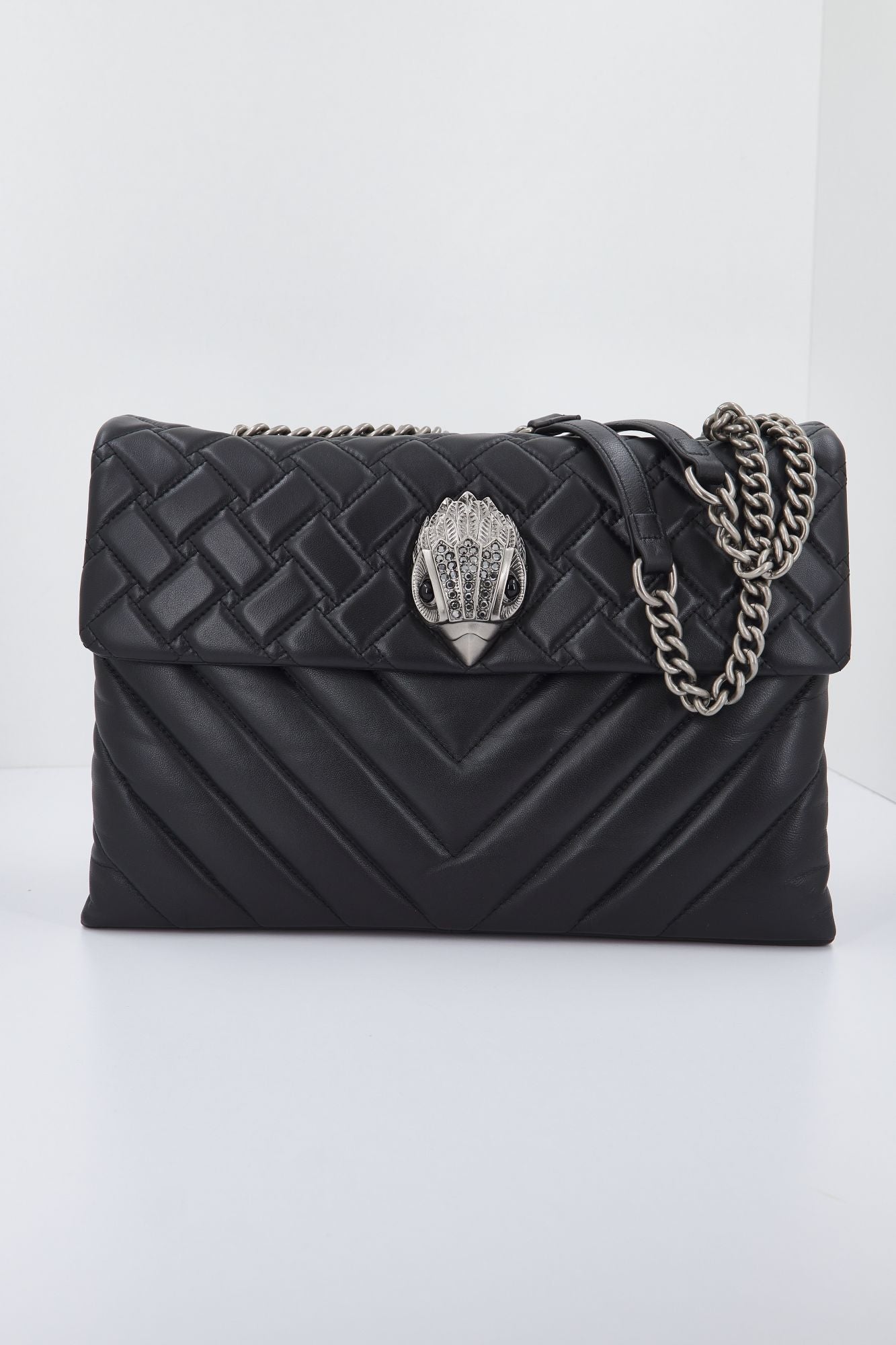 KURT GEIGER LONDON XXL KENSINGTON BAG en color NEGRO (1)