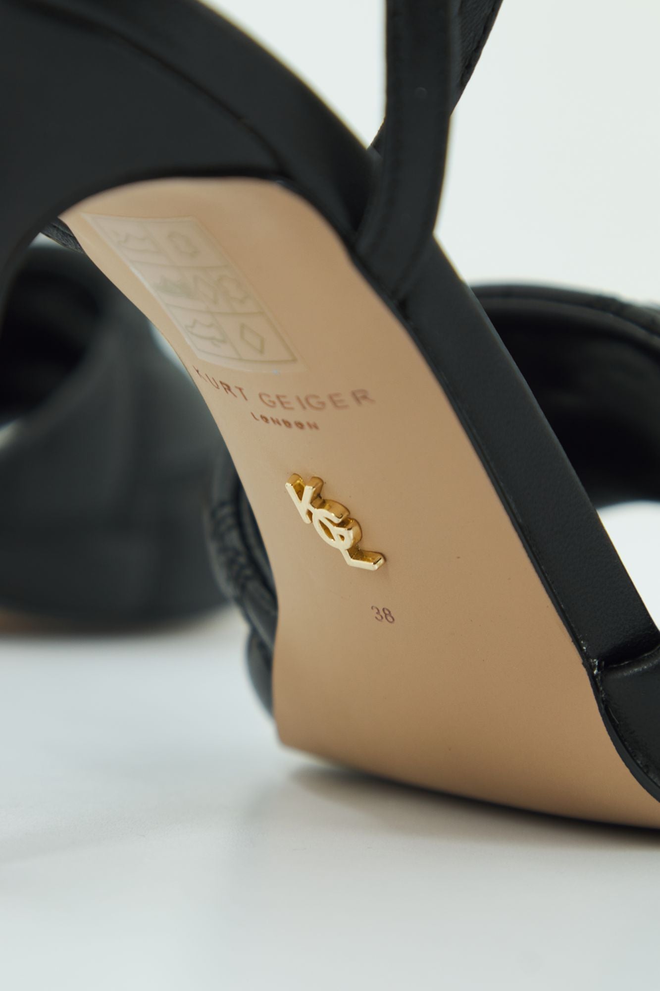 KURT GEIGER LONDON KENSINGTON en color NEGRO (4)