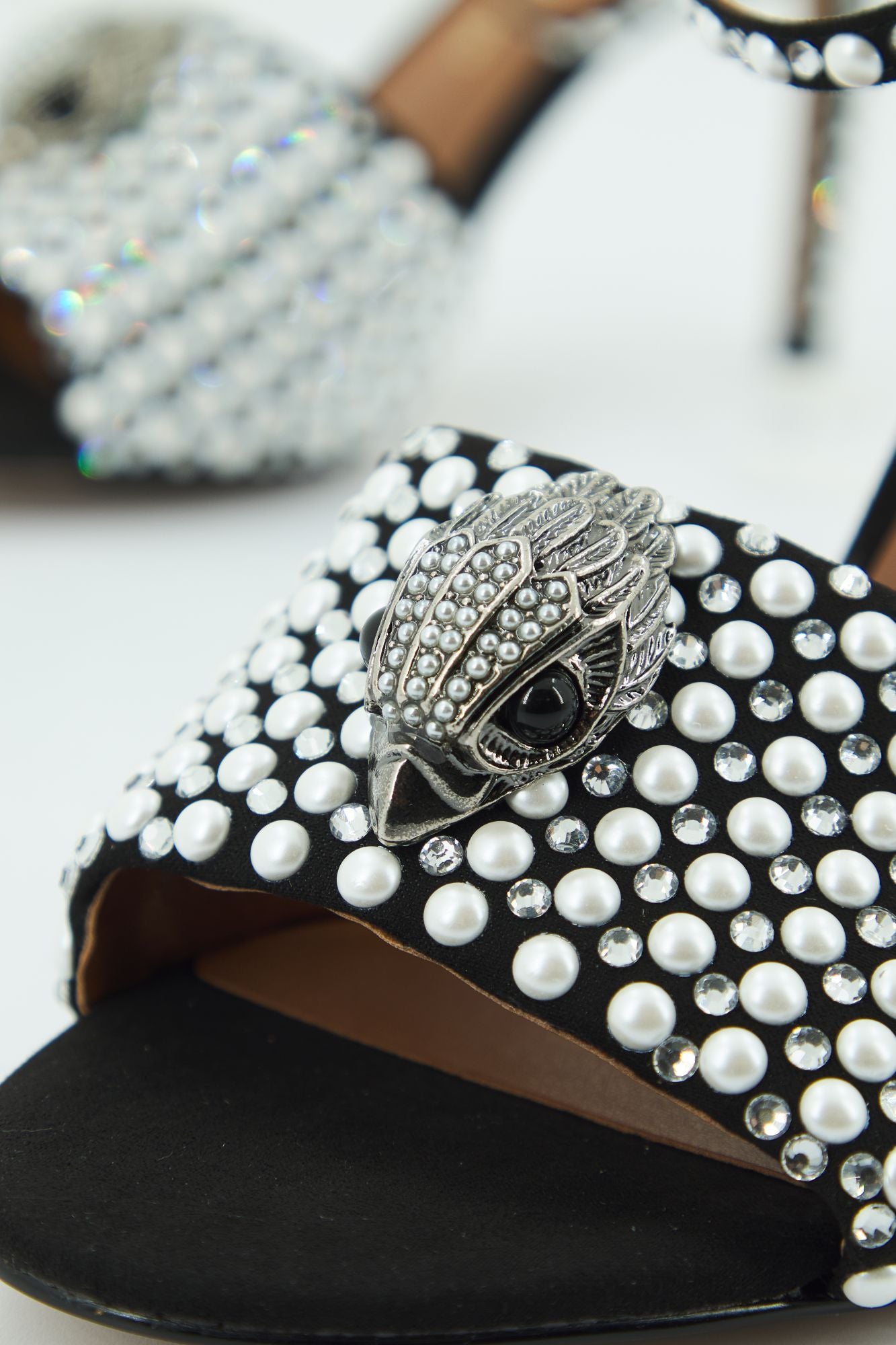 KURT GEIGER LONDON KENSINGTON  en color NEGRO (3)