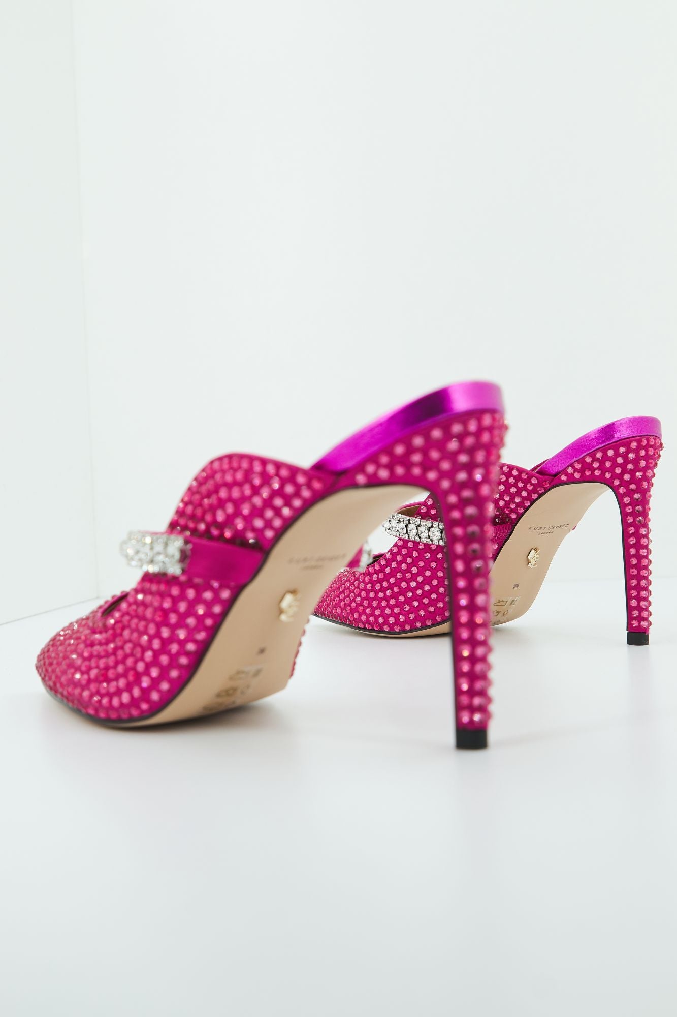 KURT GEIGER LONDON DUKE CRYSTAL en color ROSA (3)