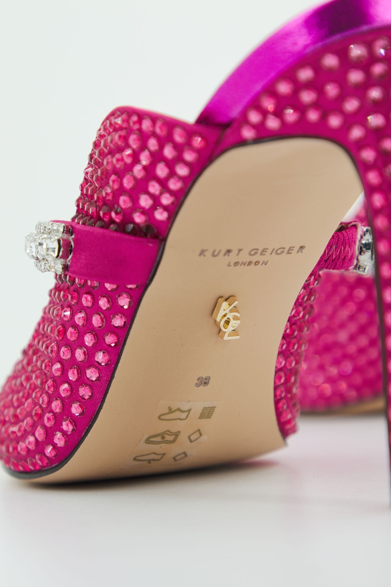 KURT GEIGER LONDON DUKE CRYSTAL en color ROSA (4)