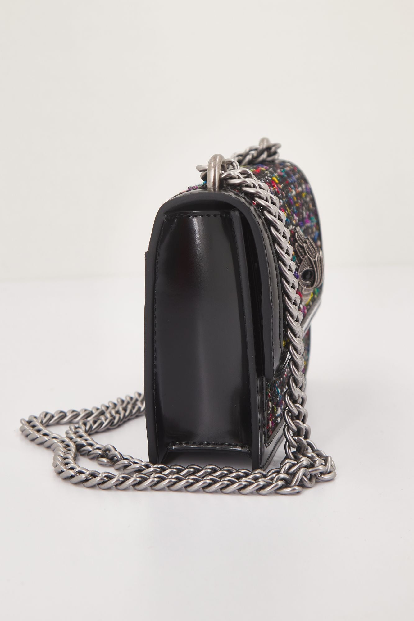 KURT GEIGER LONDON 9540569609K SHOREDITCH SM CROSS BOD en color NEGRO (2)