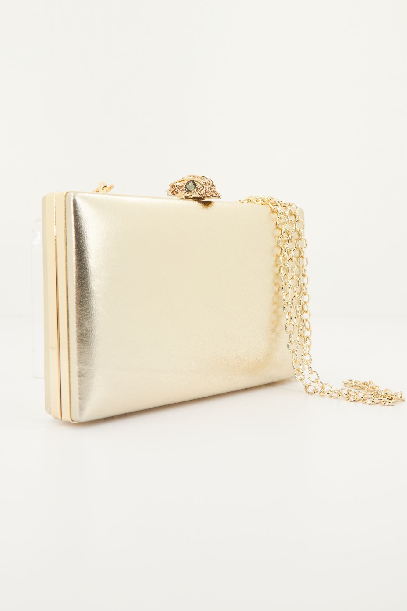 KURT GEIGER LONDON  KENSINGTON CLUTCH en color ORO (2)