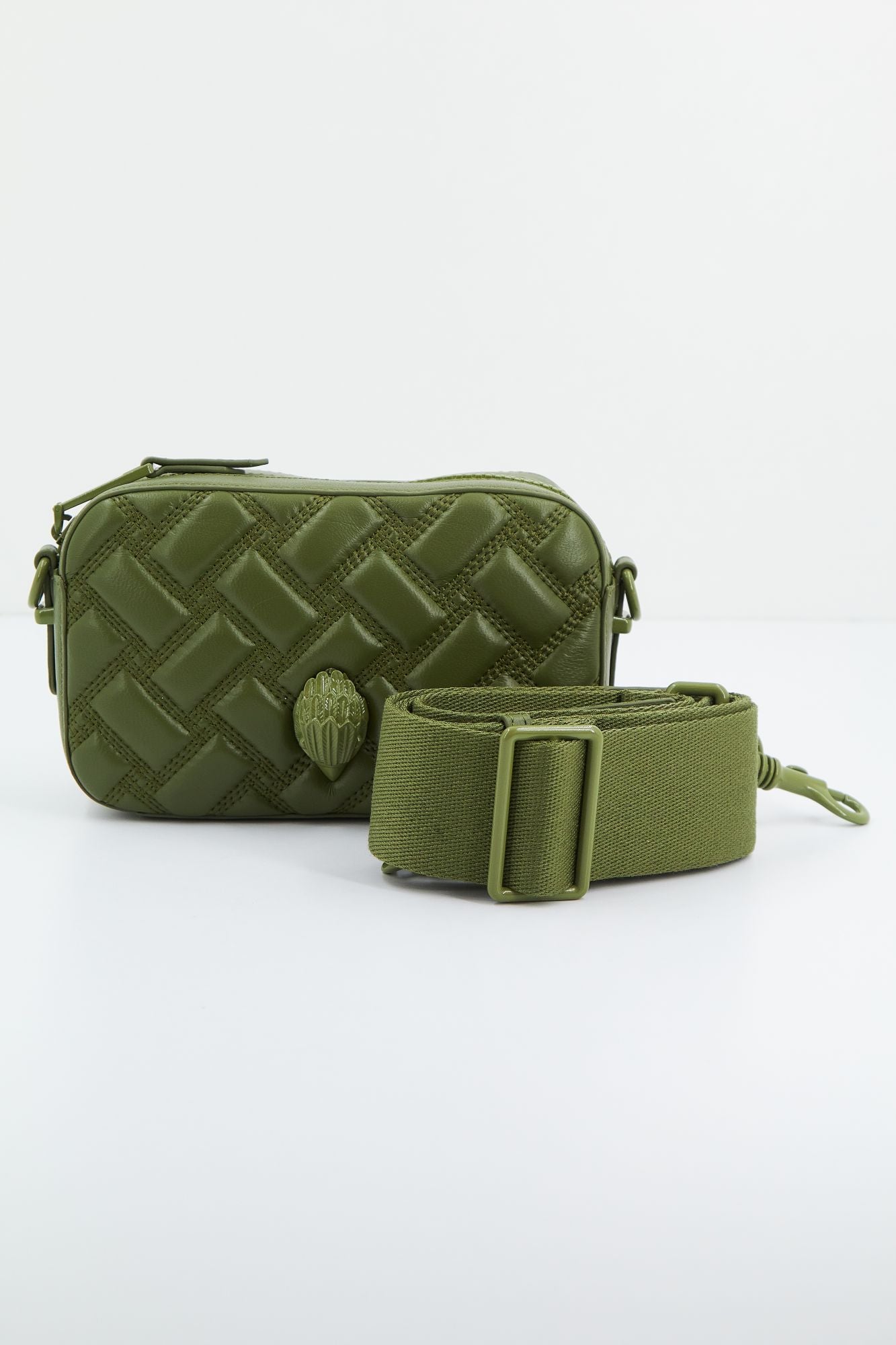 KURT GEIGER LONDON KENSINGTON SM CAMER en color VERDE (1)