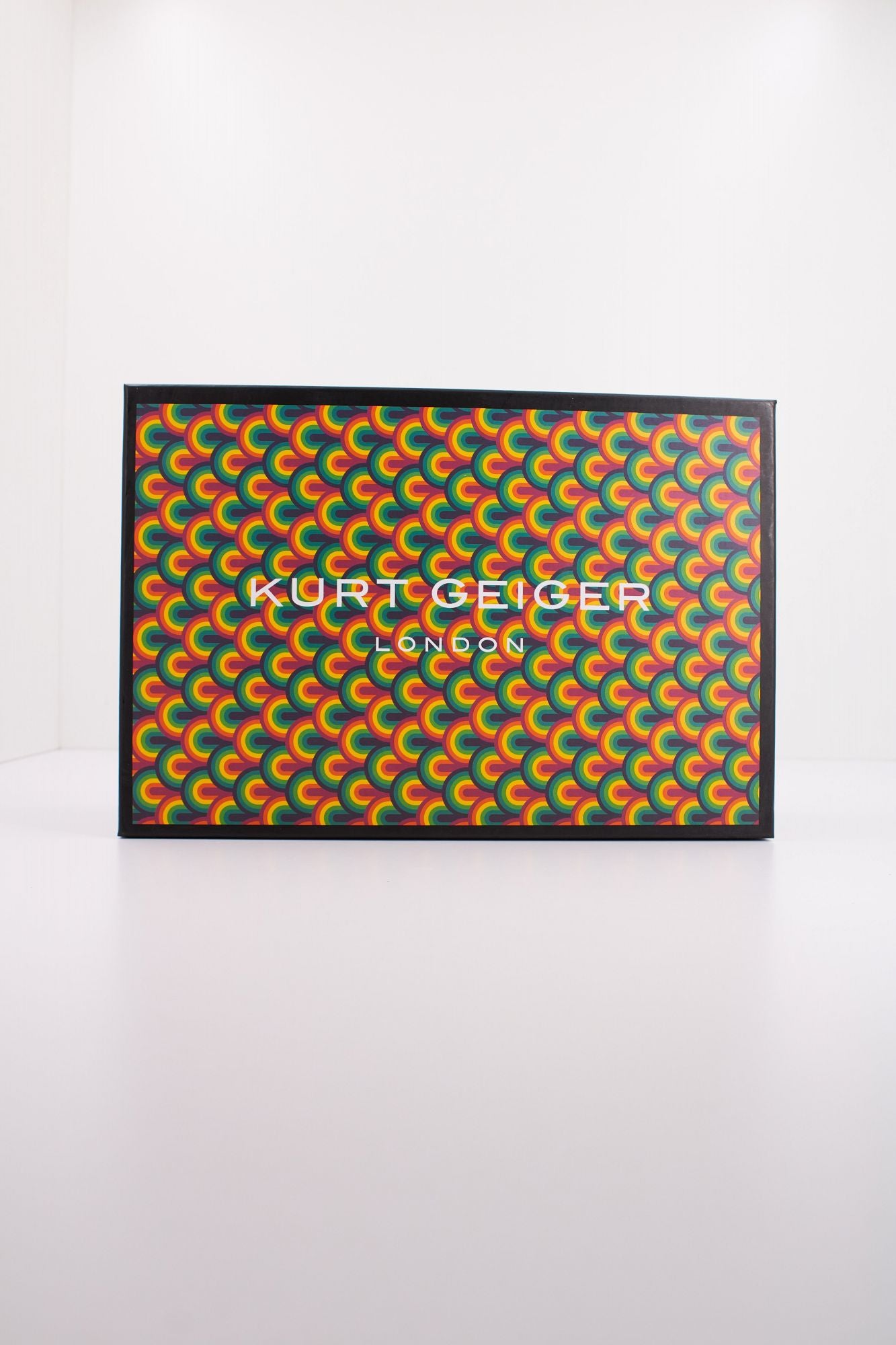 KURT GEIGER LONDON 3973109609K en color NEGRO (6)