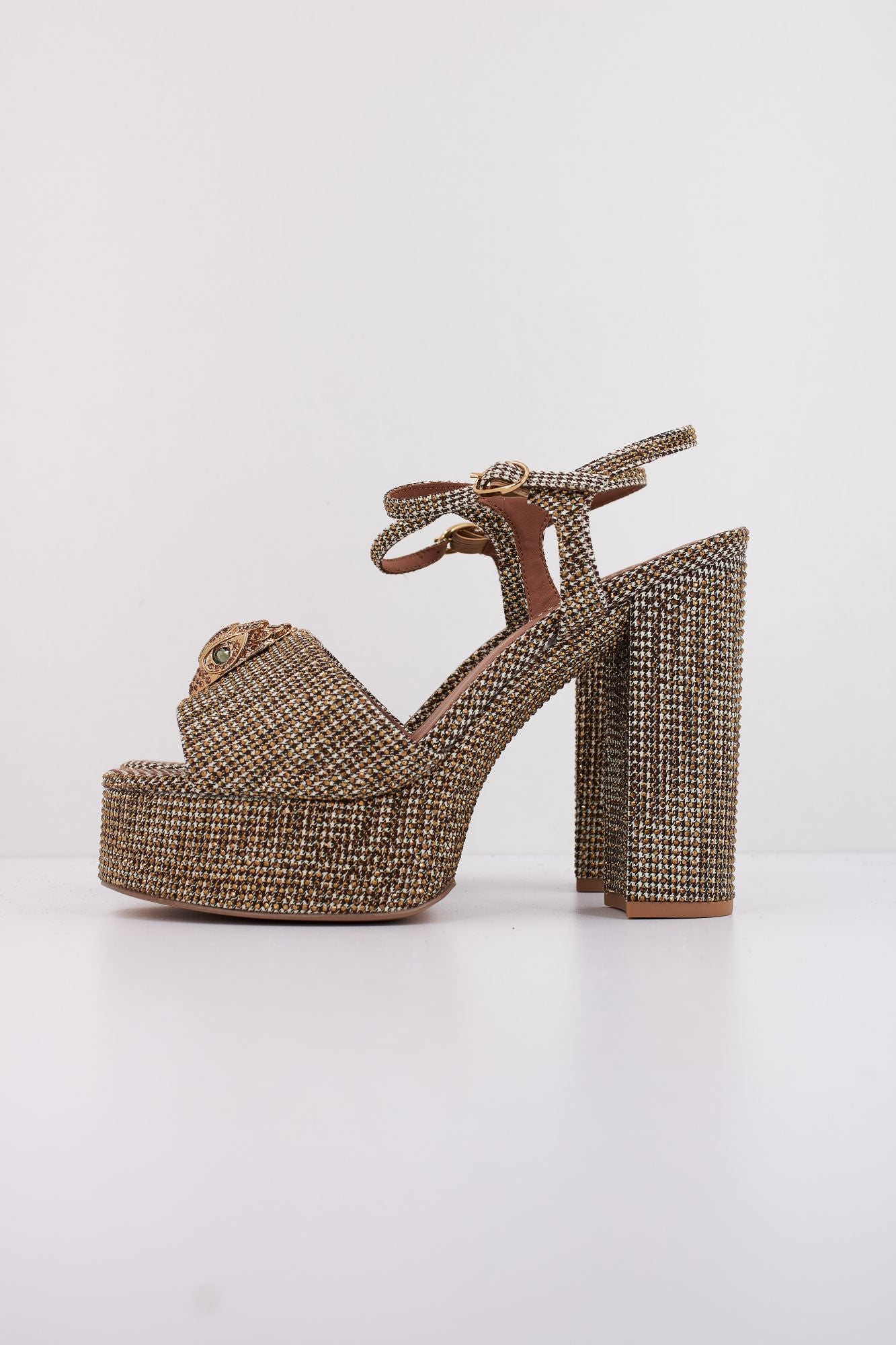 KURT GEIGER LONDON KENSINGTON PLATFORM SDL en color ORO (1)