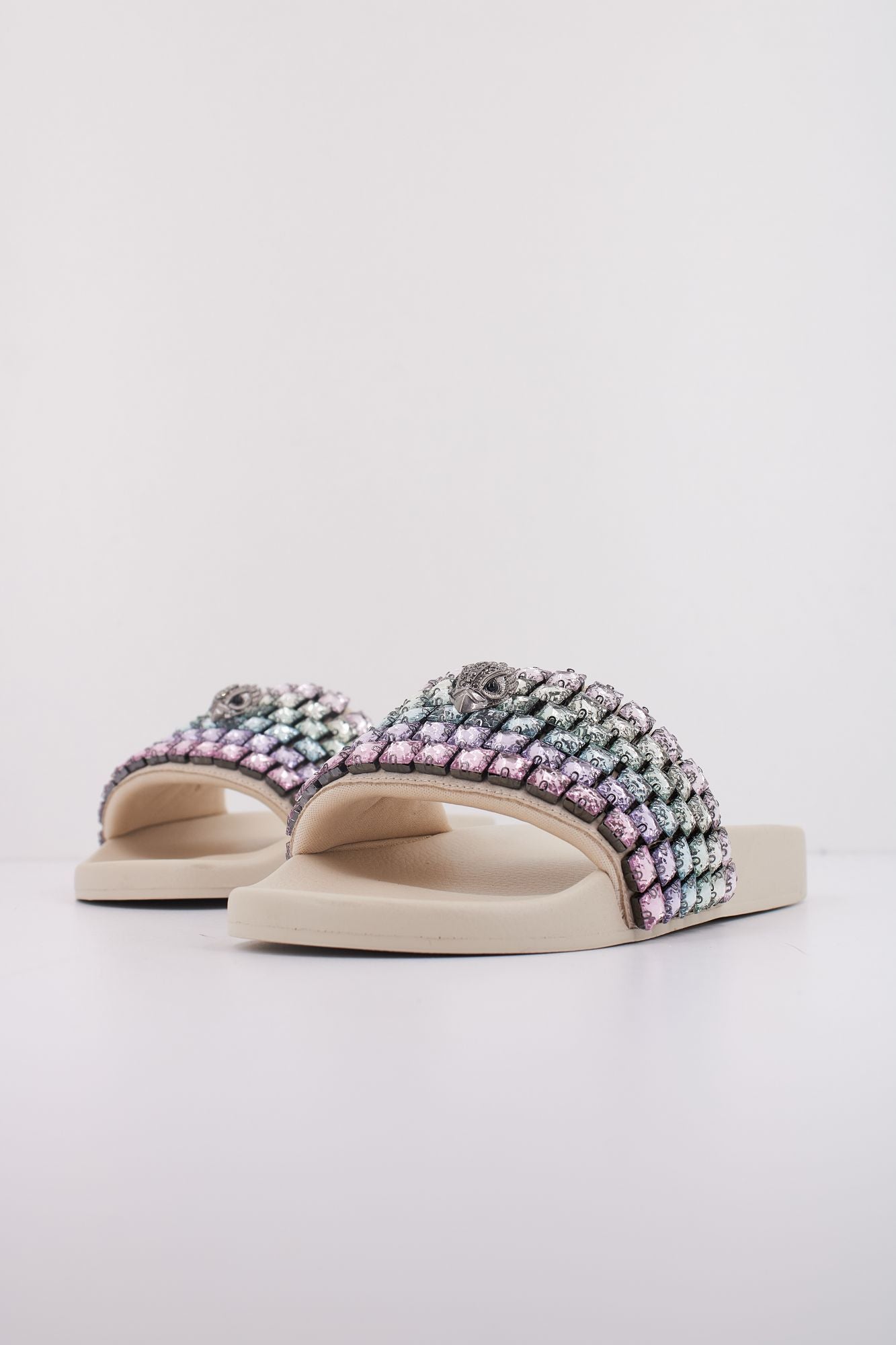 KURT GEIGER LONDON  MEENA EAGLE JEWEL en color BEIS (2)