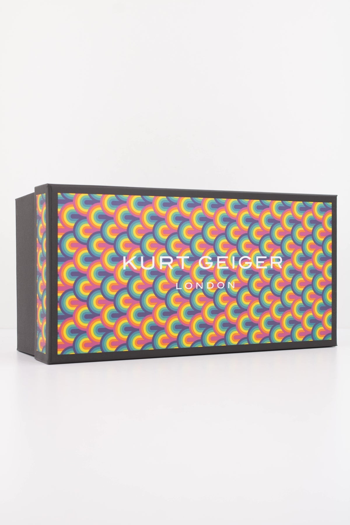 KURT GEIGER LONDON MADDISON T BAR en color ROSA (6)