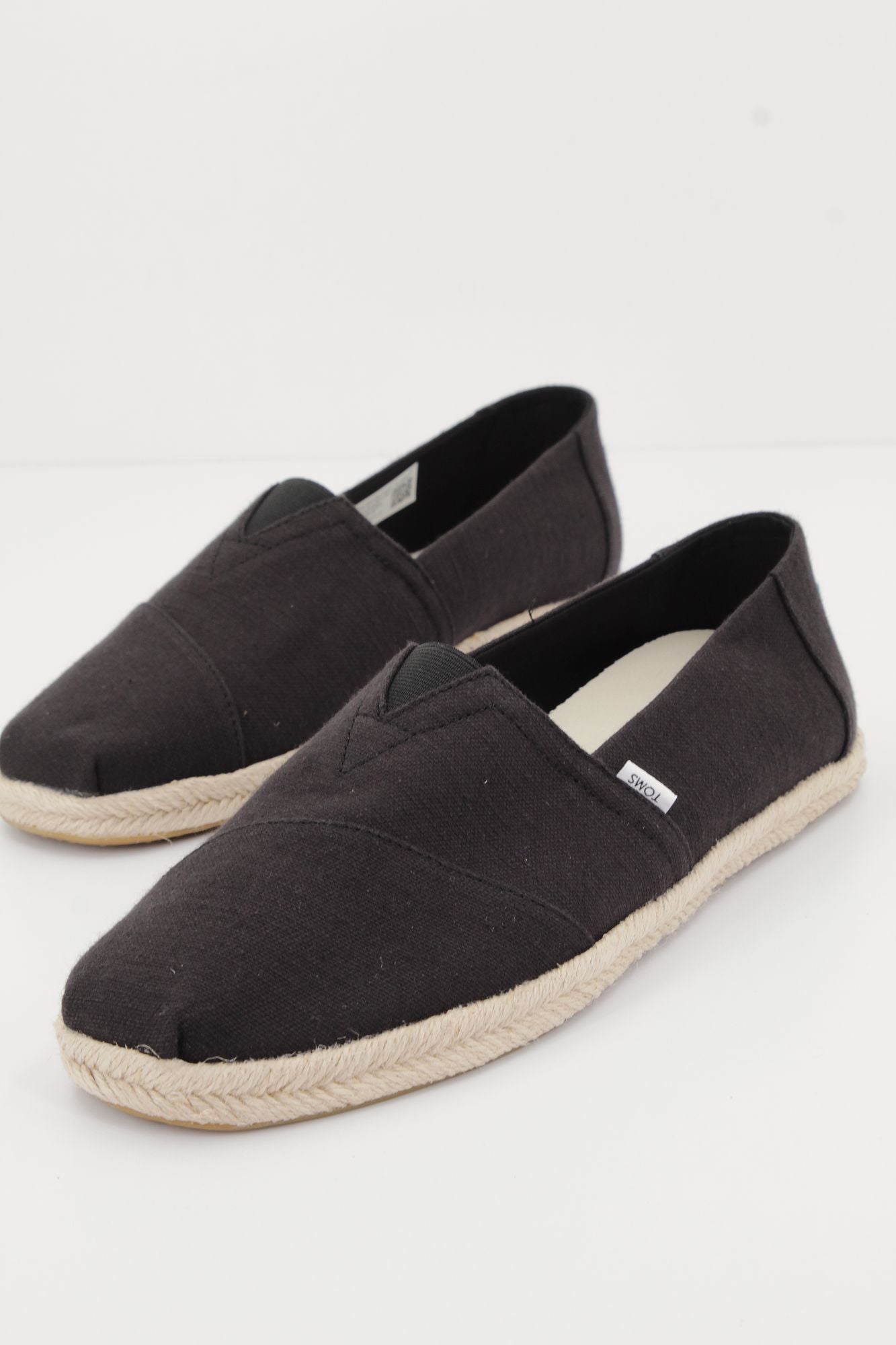 TOMS ROPE en color NEGRO (2)