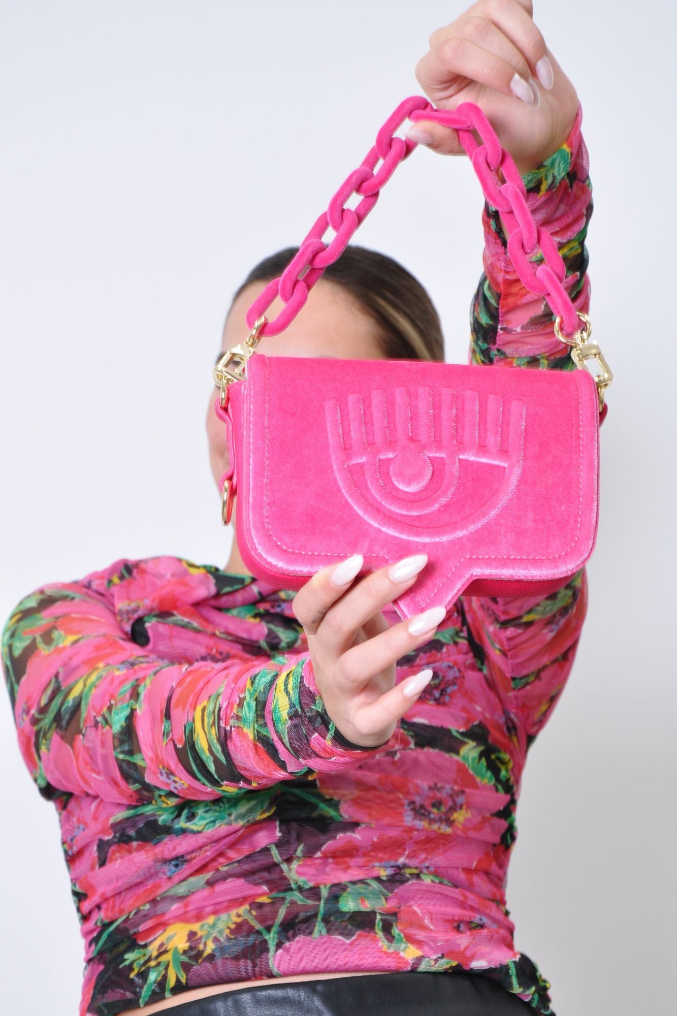 CHIARA FERRAGNI 73SB4BA2 ZS520 en color ROSA (1)