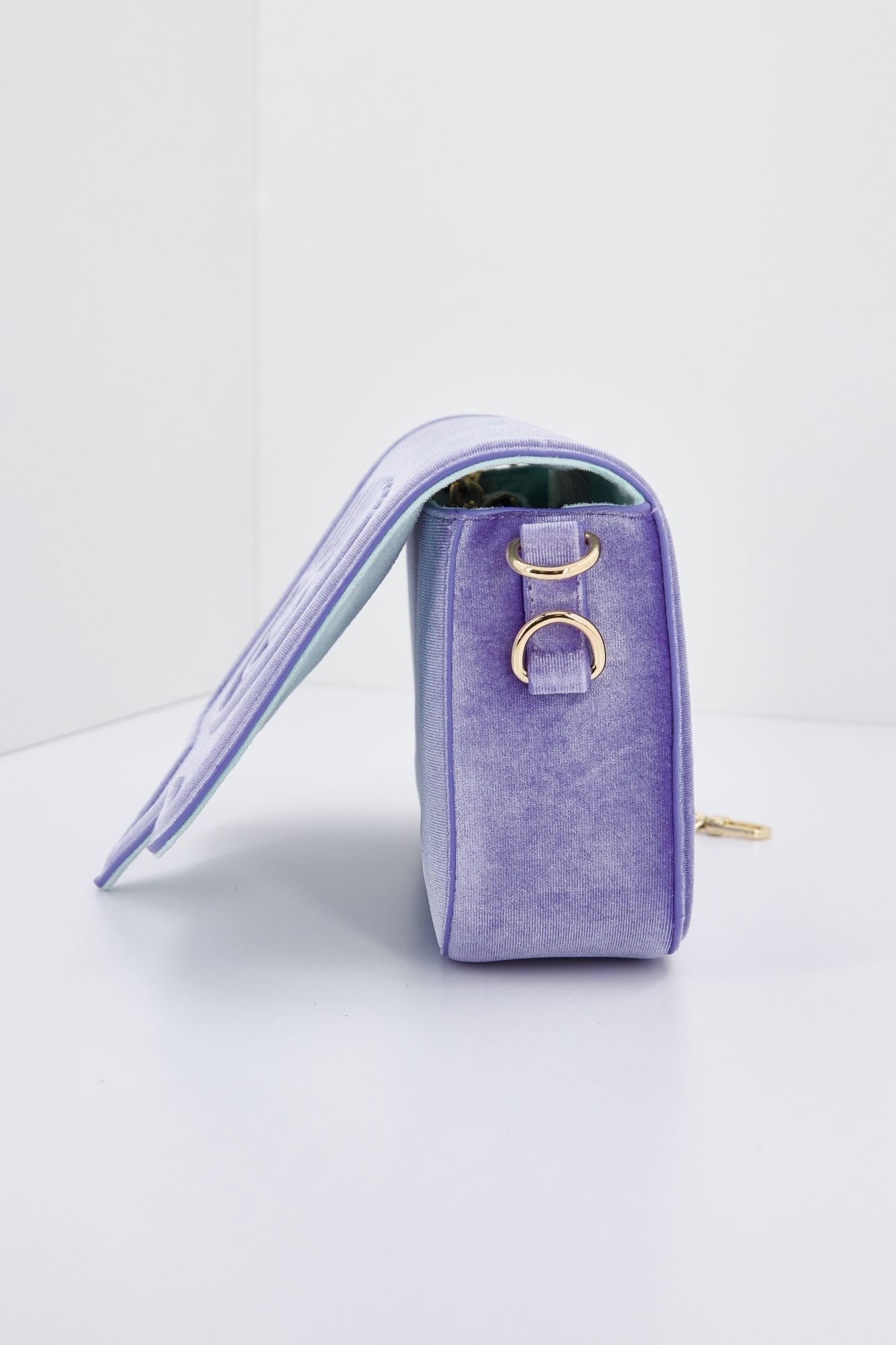 CHIARA FERRAGNI 73SB4BA3 ZS520 en color VIOLETA (3)