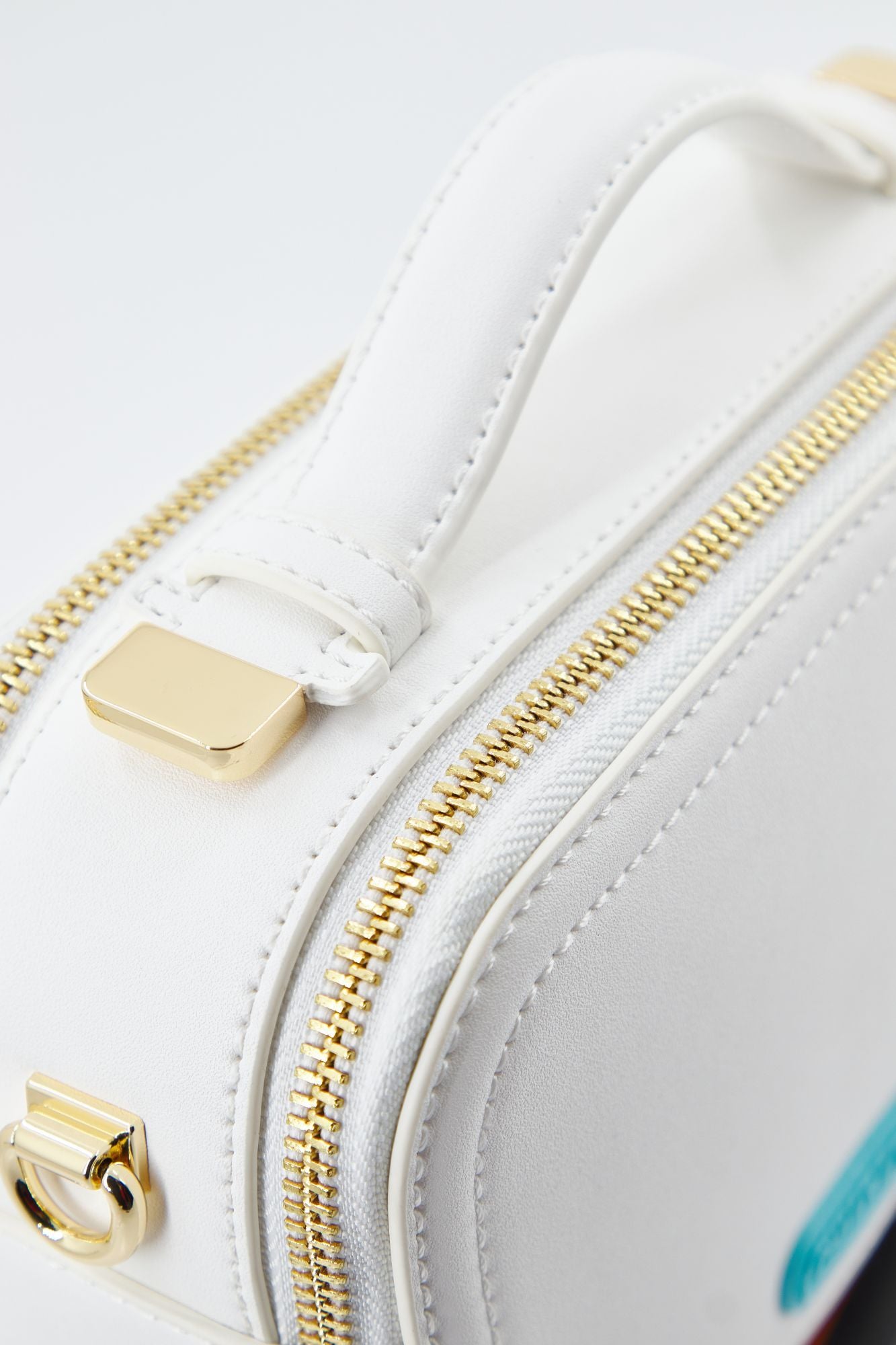 CHIARA FERRAGNI 74SB4BA5 ZS517 en color BLANCO (3)