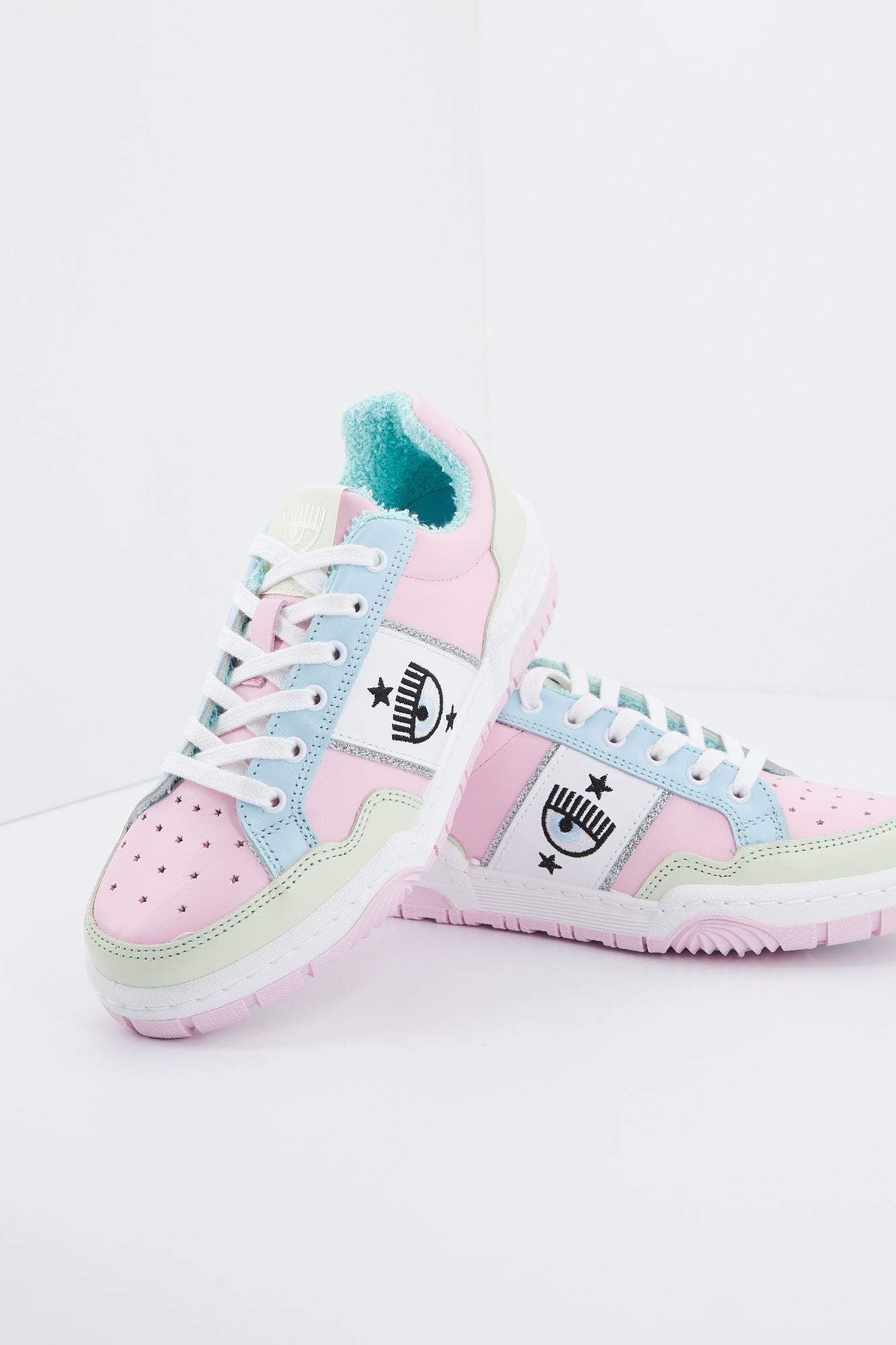 CHIARA FERRAGNI CF-1 en color ROSA (2)