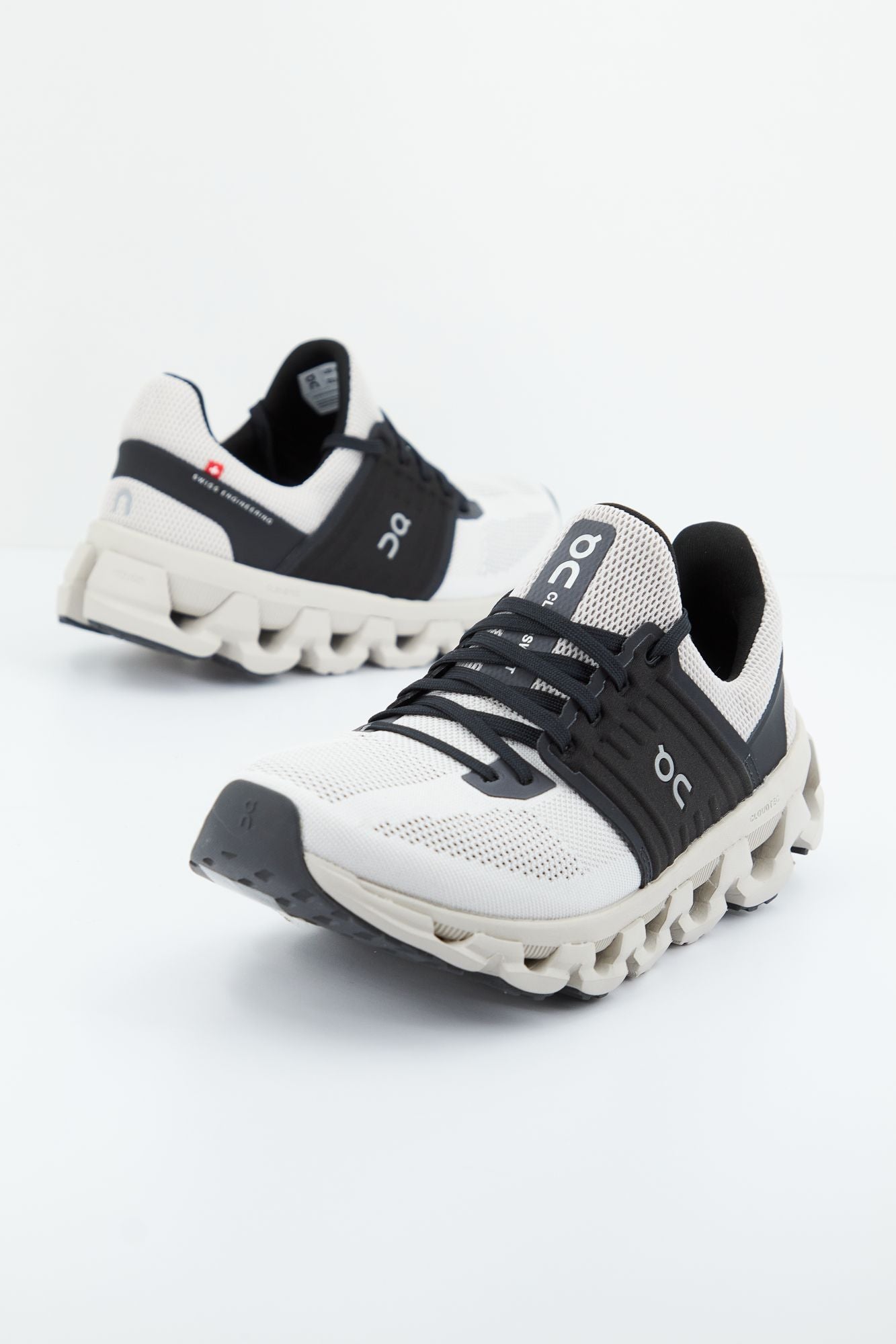 ON RUNNING CLOUDSWIFT 3 AD en color BLANCO (1)