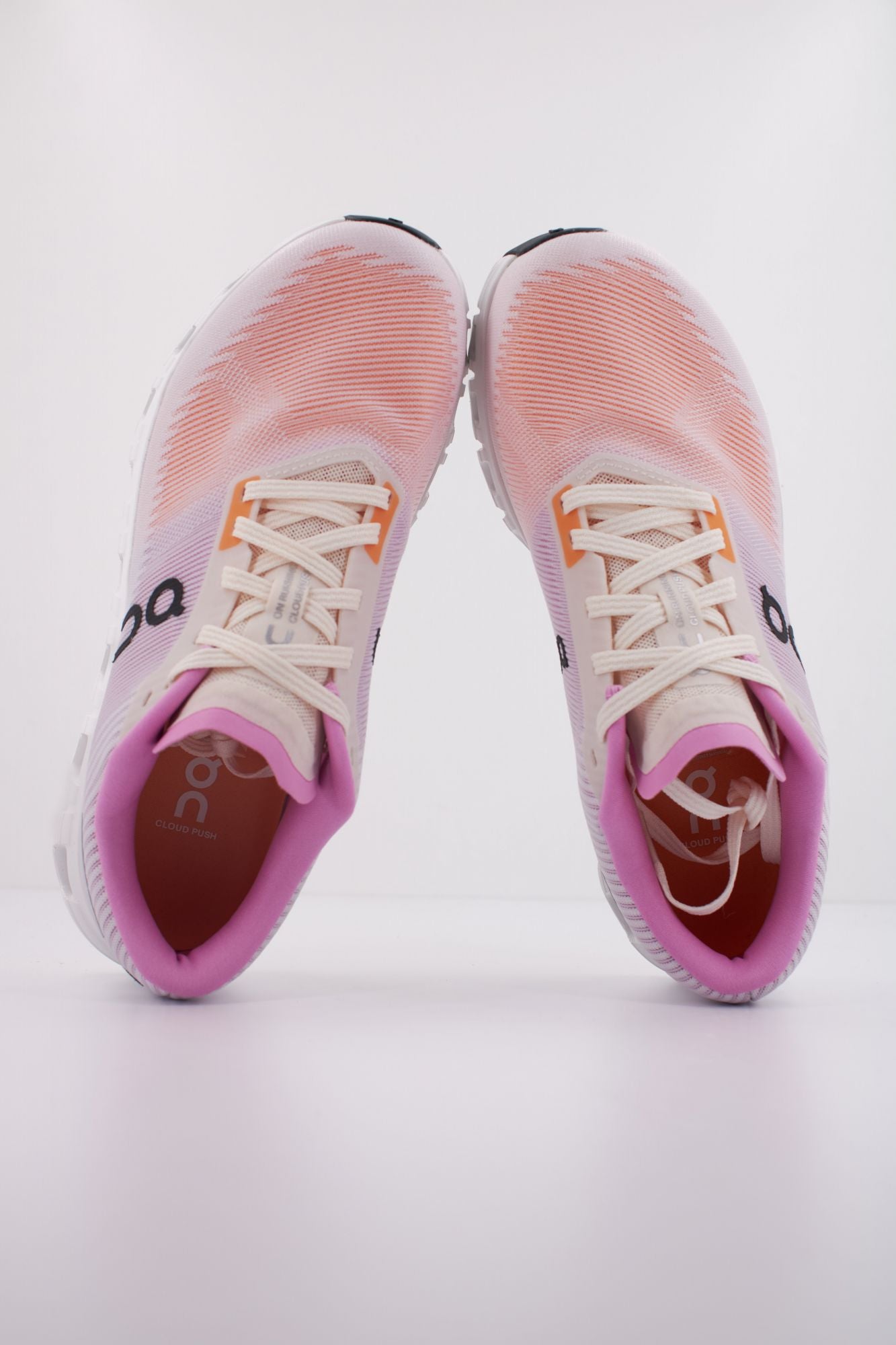 ON RUNNING CLOUD 6 PUSH en color NARANJA (3)