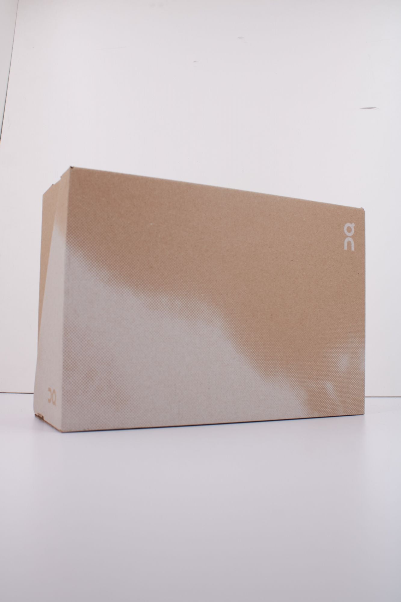 ON RUNNING CLOUD 5 WATERPROOF W en color ROSA (6)