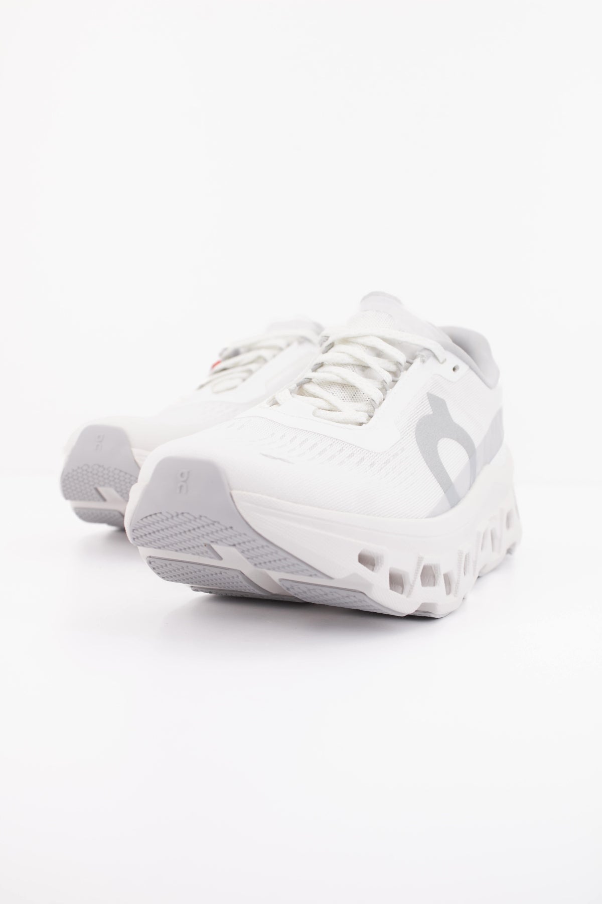 ON RUNNING CLOUDMONSTER 1 W en color BLANCO (2)
