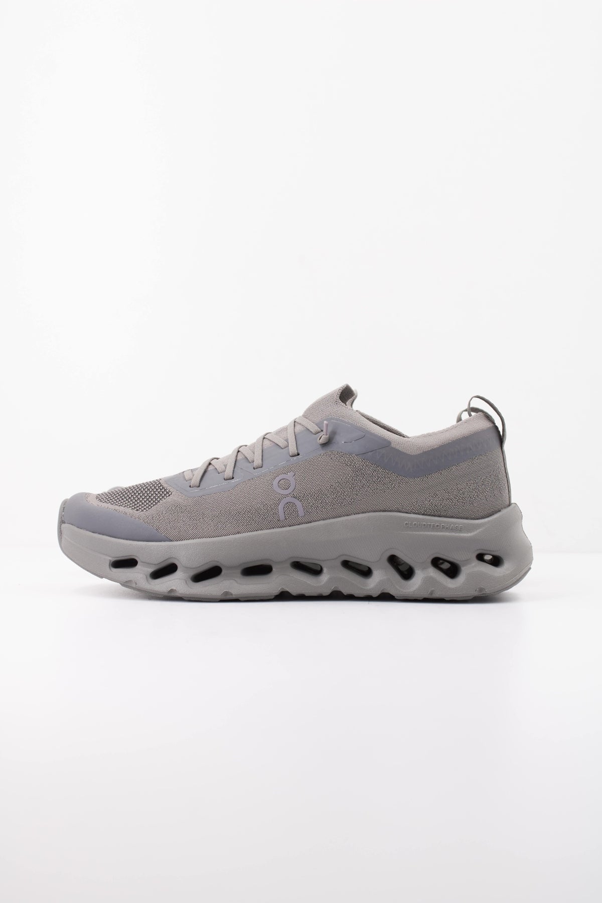 ON RUNNING CLOUDTILT 3WF30426053 en color GRIS (1)