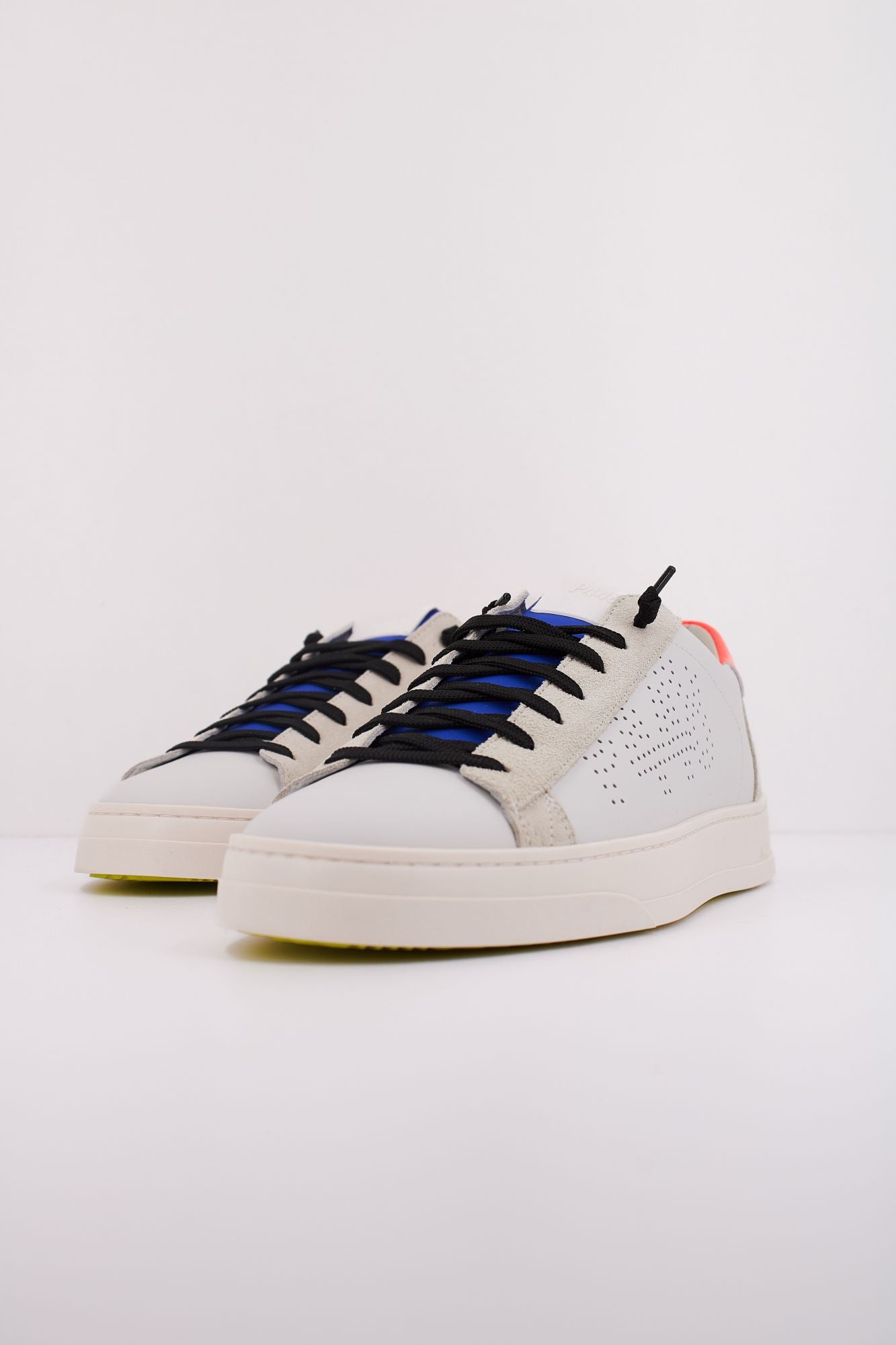 P448 JACK C 103M en color BLANCO (2)