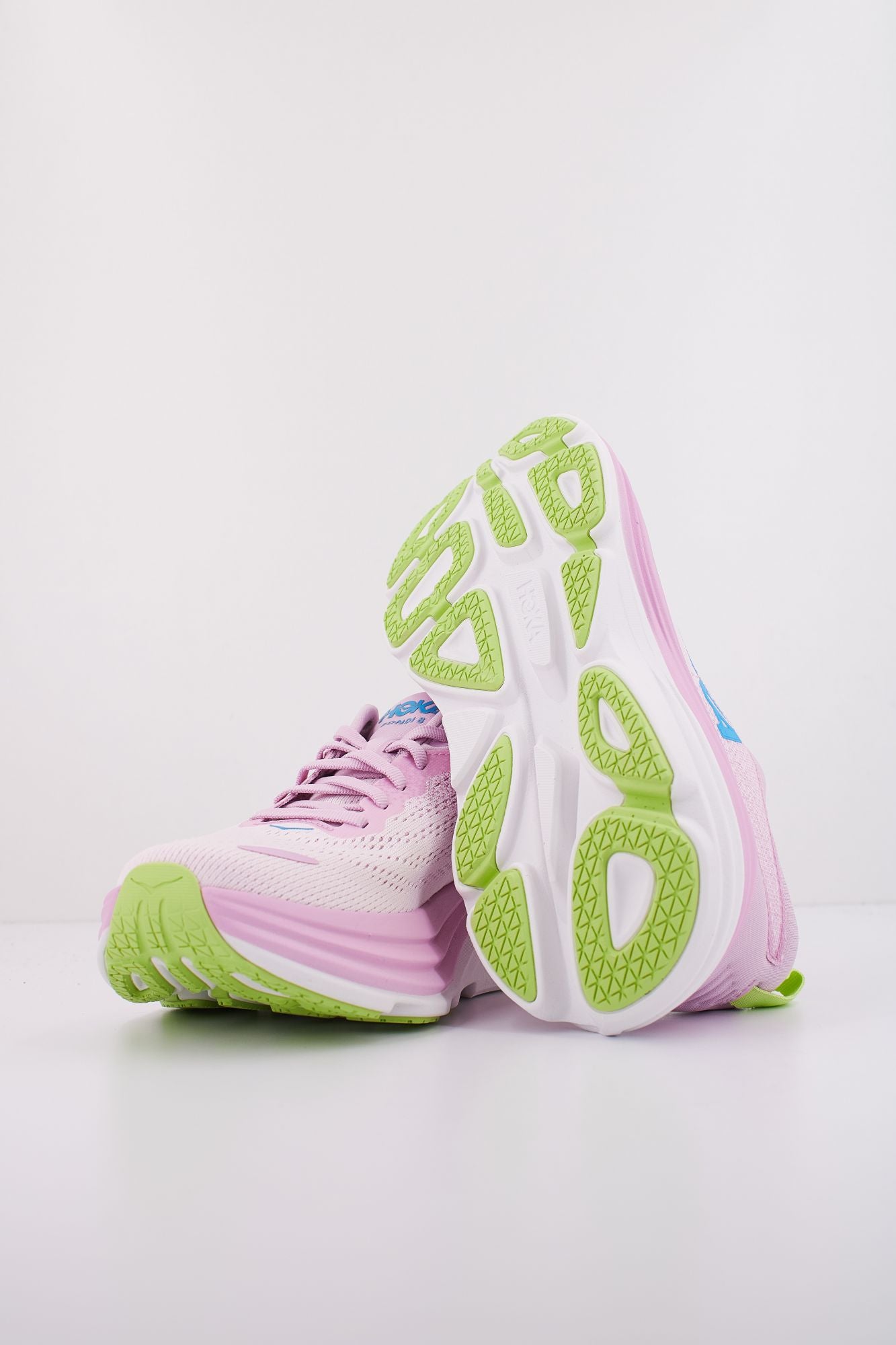 HOKA BONDI 8 en color ROSA (5)