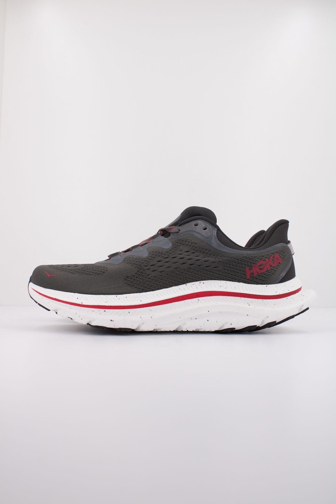 HOKA  KAWANA 2  en color GRIS (1)