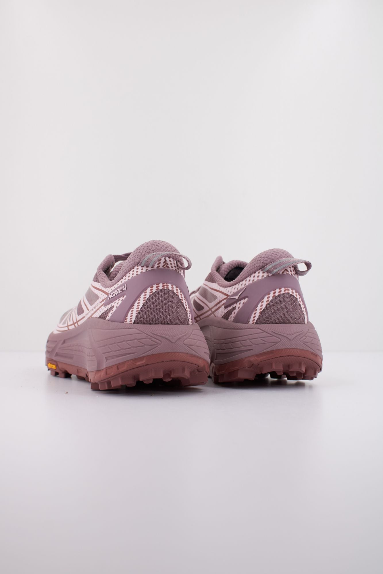 HOKA U MAFATE SPEED en color VIOLETA (4)