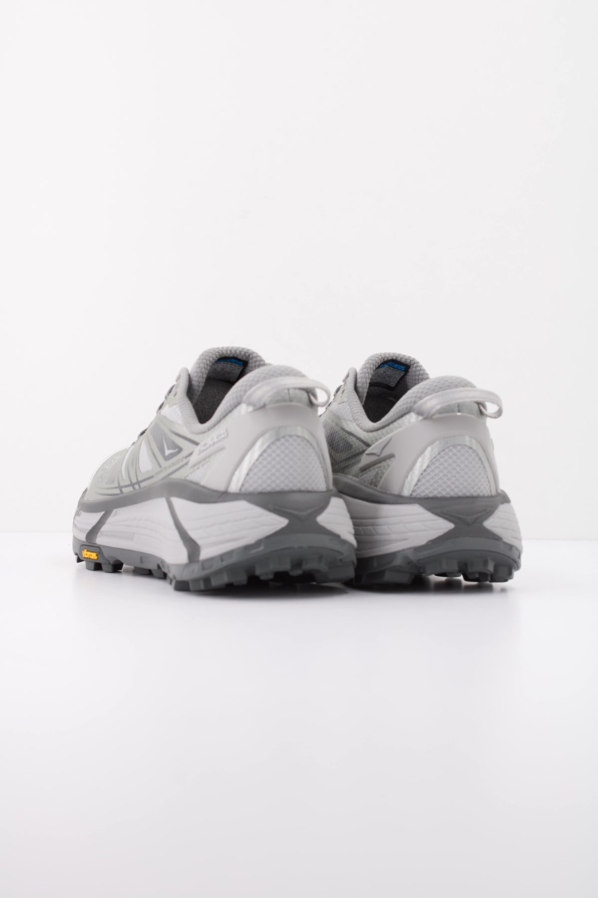 HOKA U MAFATE SPEED en color GRIS (4)