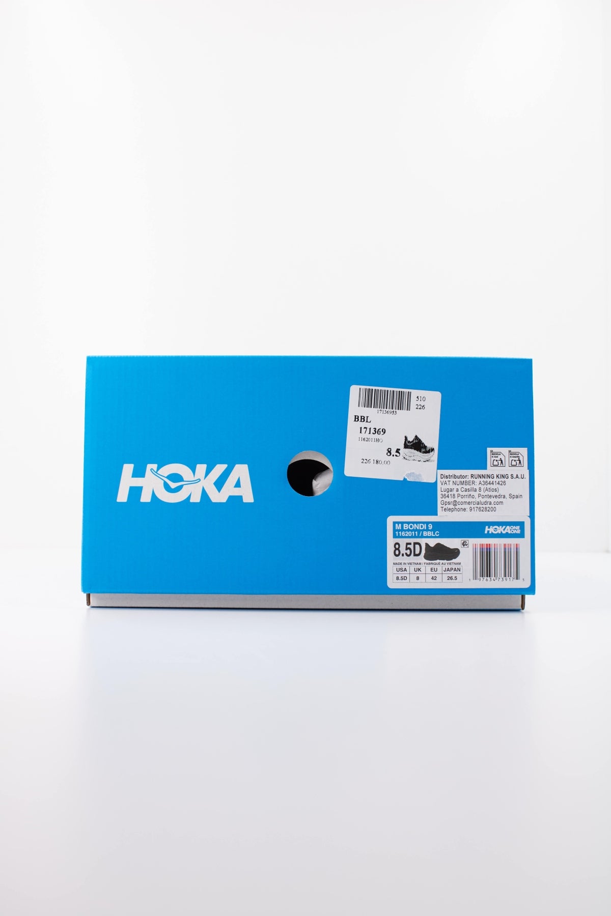 HOKA 1162011HO ZAPATILLA BONDI 9 en color NEGRO (6)