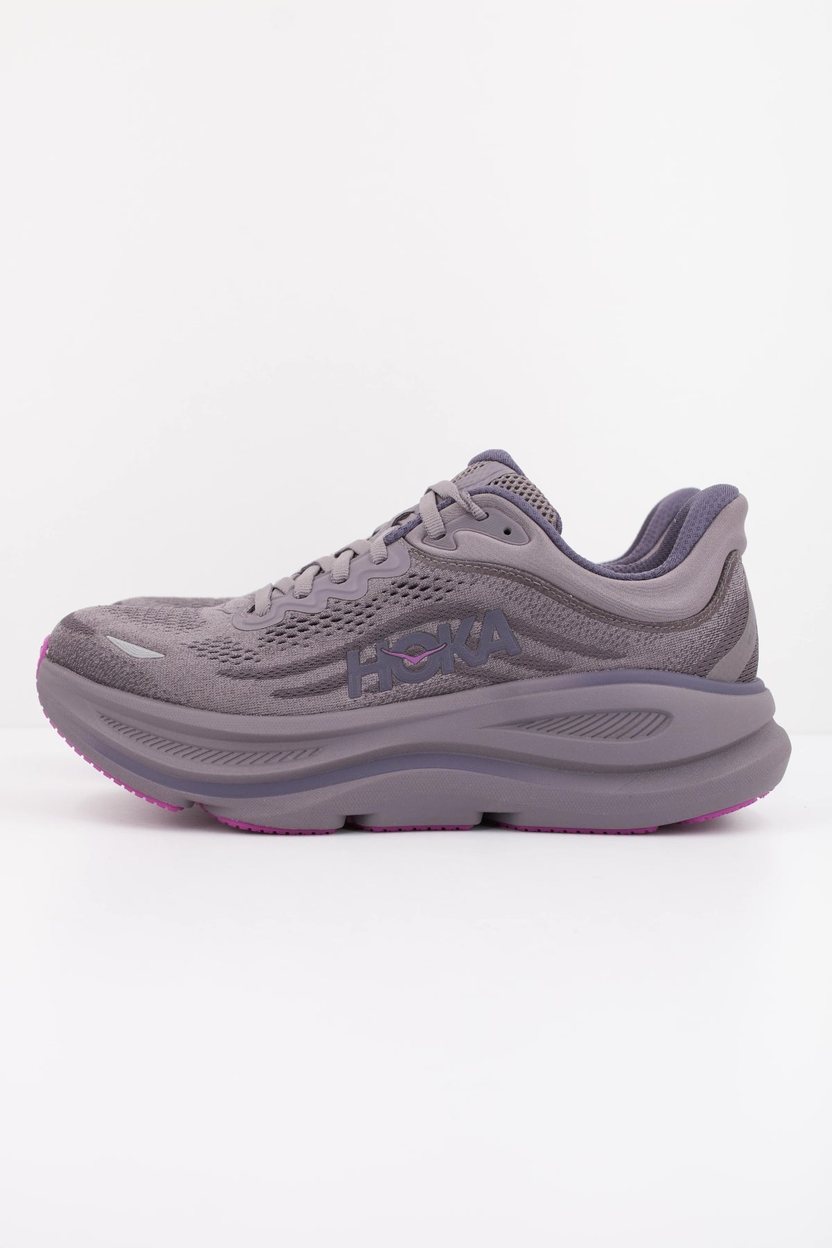HOKA W BONDI 9 en color VIOLETA (1)