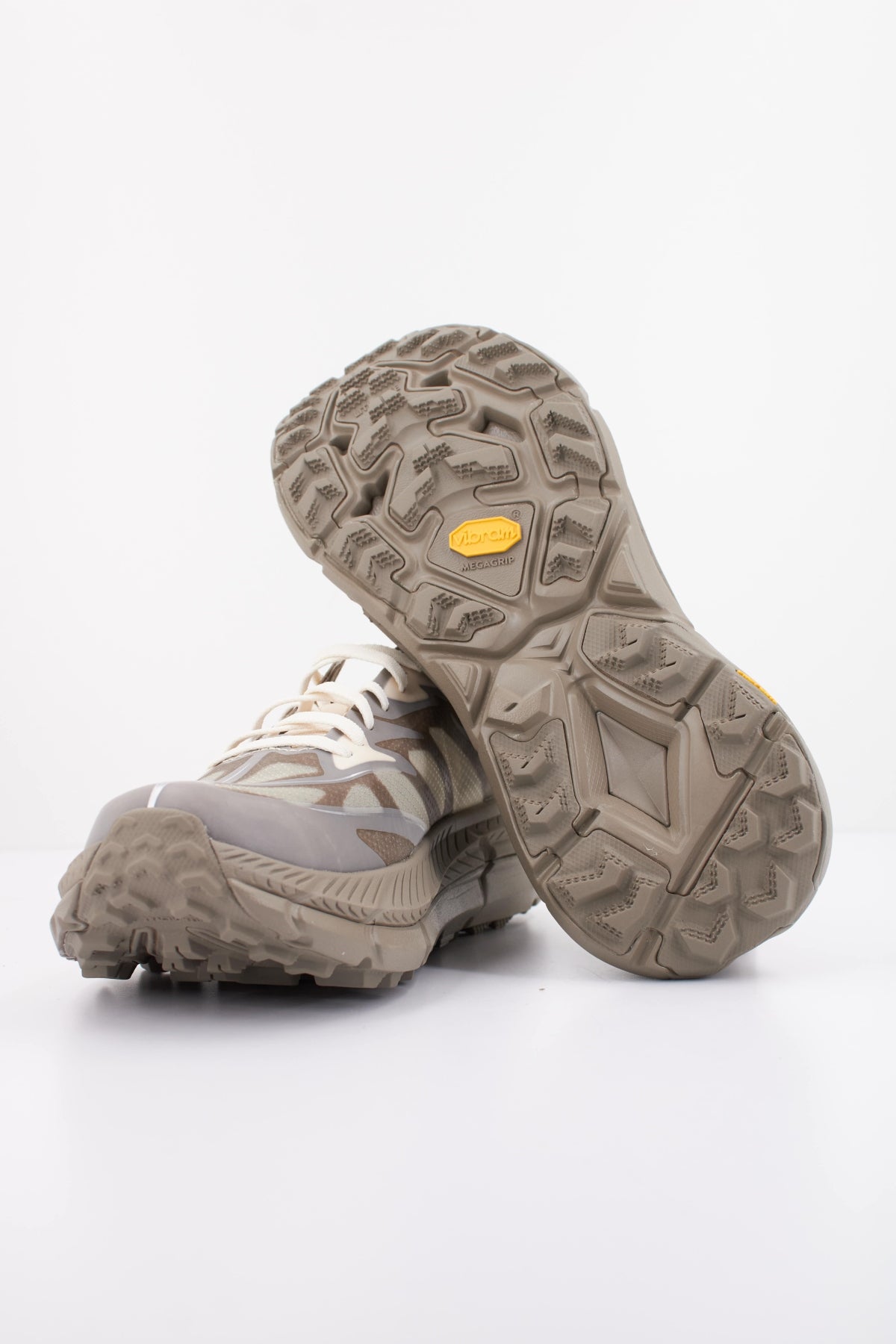 HOKA U MAFATE SPEED en color VERDE (5)