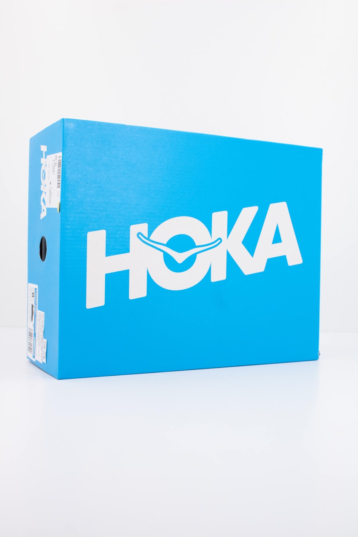 HOKA  U MAFATE THREE2  en color NEGRO (6)