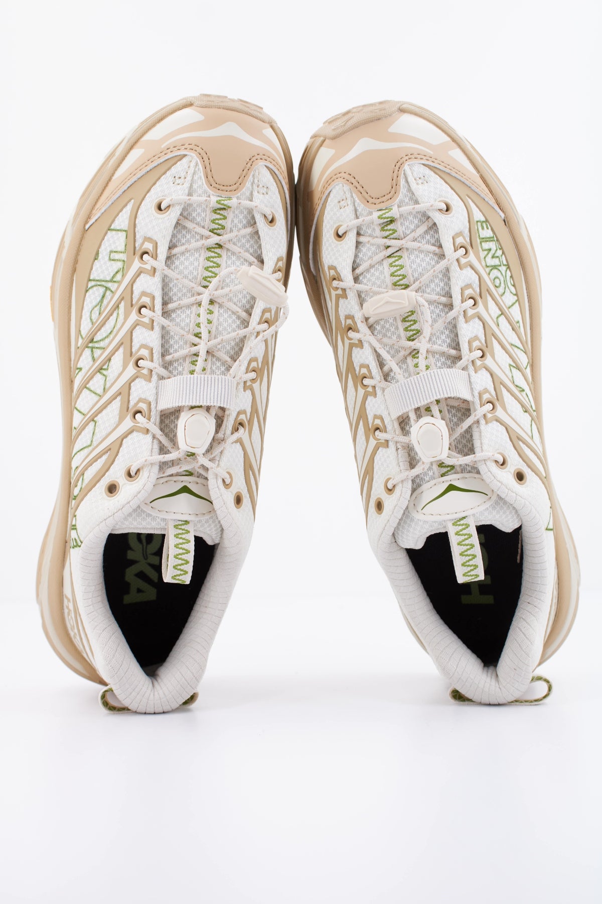 HOKA  U MAFATE THREE2  en color BEIS (3)
