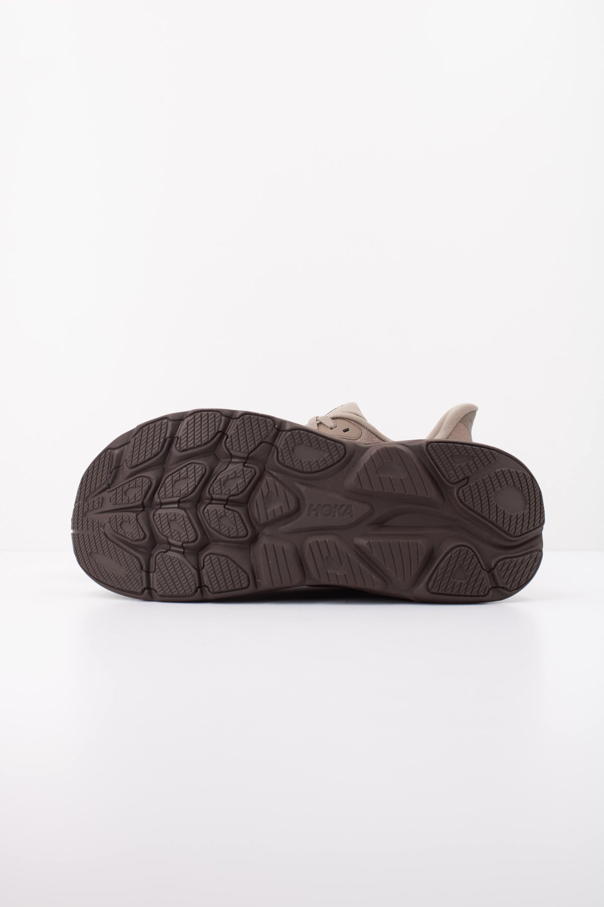 HOKA CLIFTON 11 1176572 en color BEIS (5)