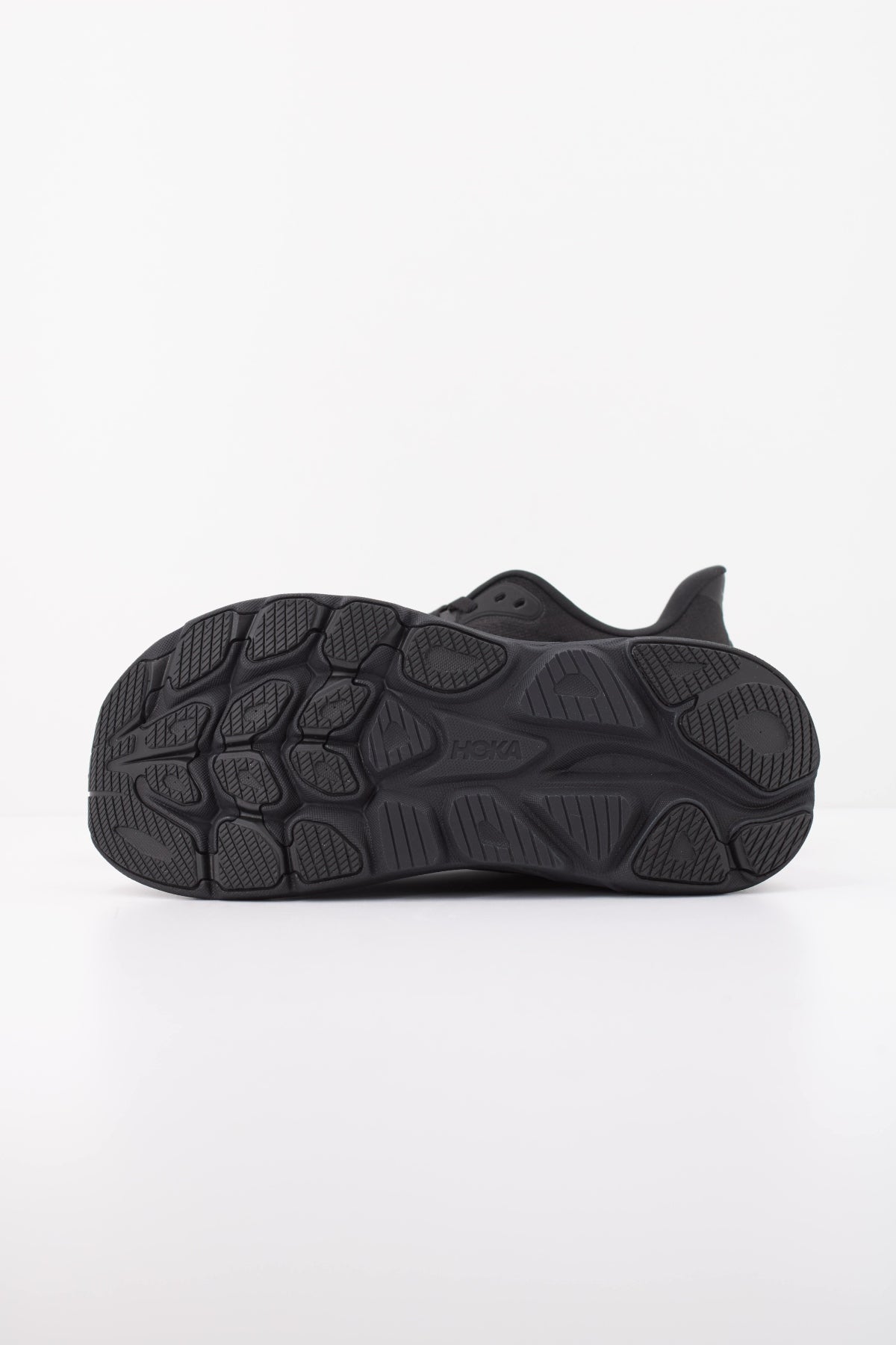 HOKA 1176573HO  en color NEGRO (5)